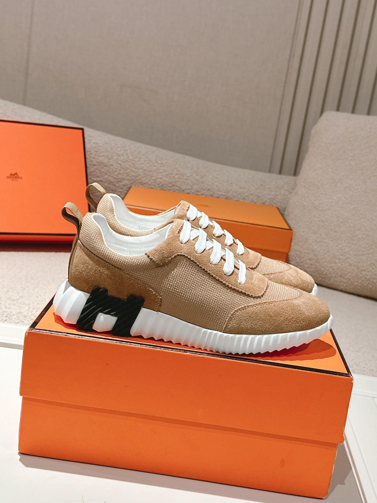 LuxluxHouse Best Quality Women Shoes Hermes