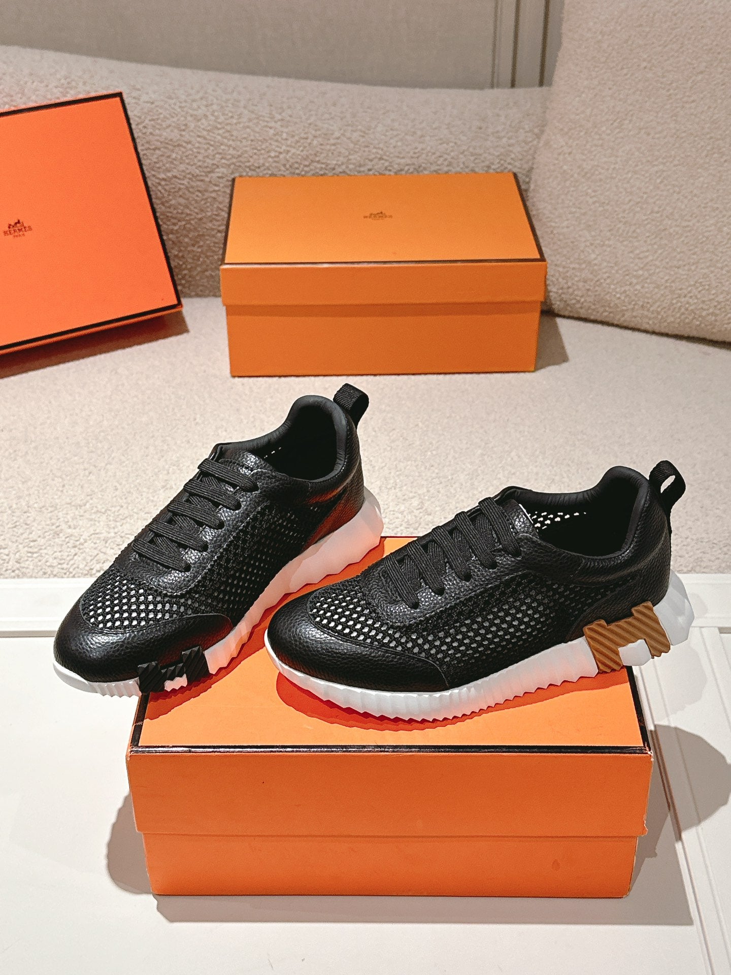 LuxluxHouse Best Quality Women Shoes Hermes