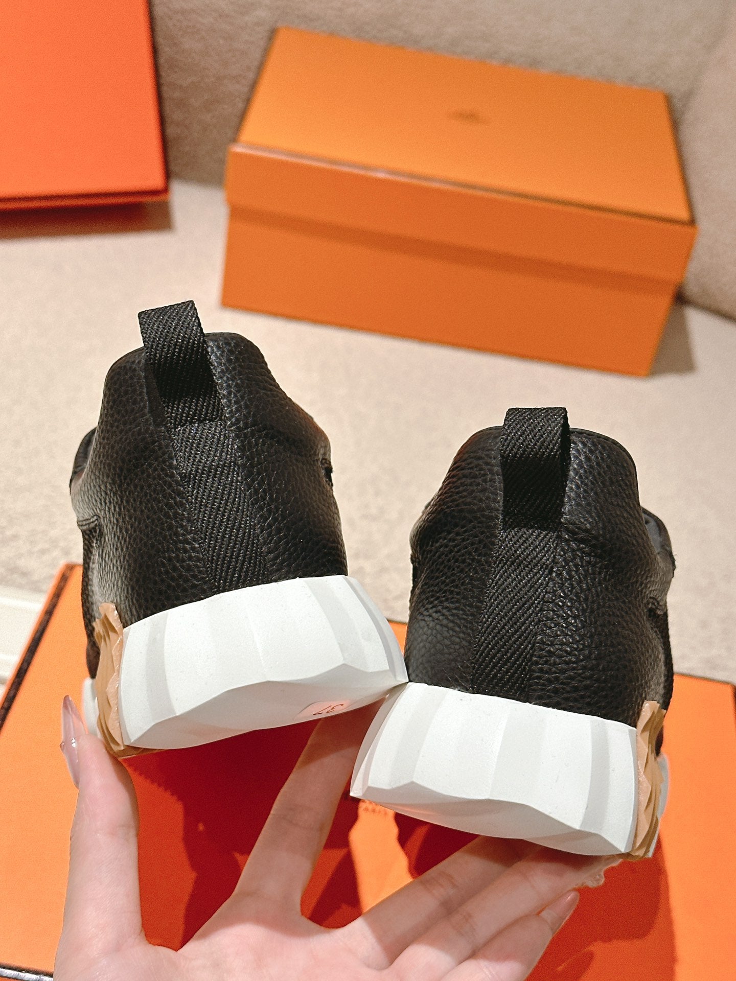 LuxluxHouse Best Quality Women Shoes Hermes