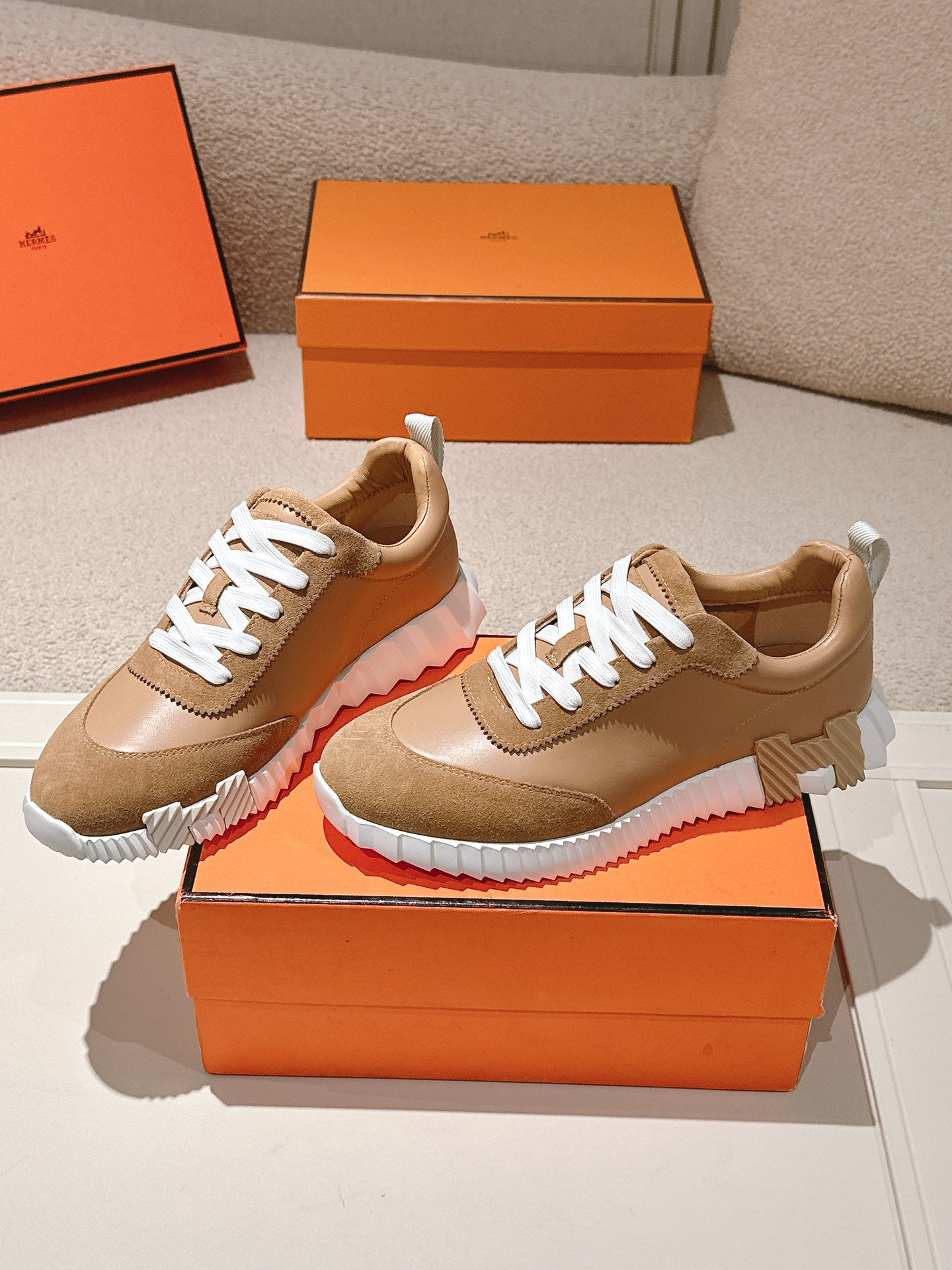 LuxluxHouse Best Quality Women Shoes Hermes