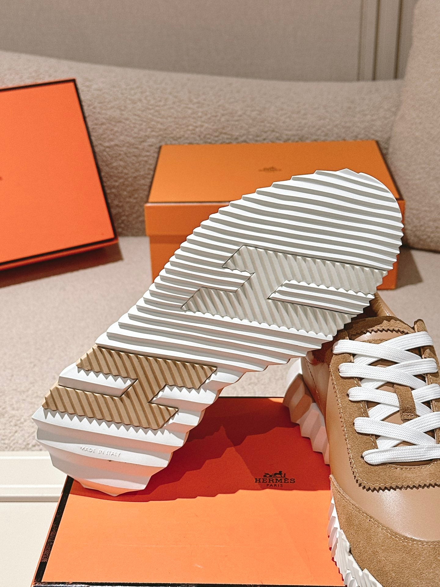 LuxluxHouse Best Quality Women Shoes Hermes
