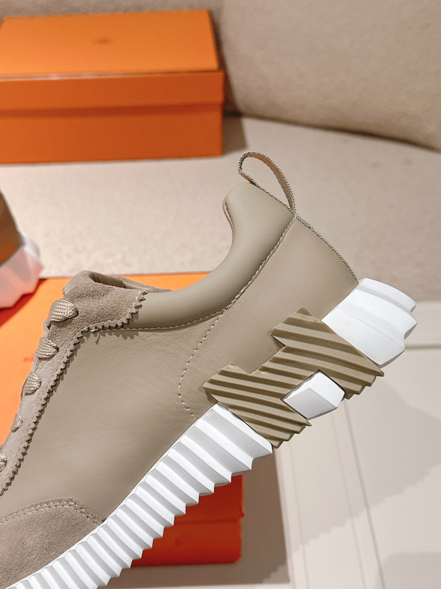 LuxluxHouse Best Quality Women Shoes Hermes