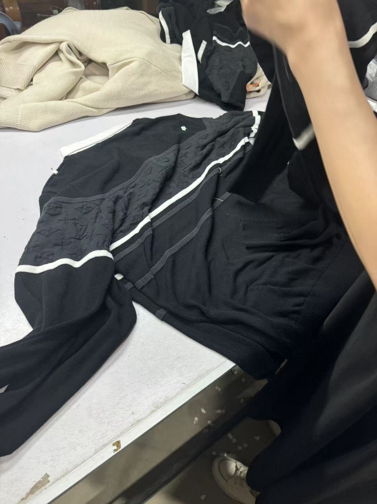 LuxluxHouse Best Quality Clothes Shirts&Polo Louis Vuitton
