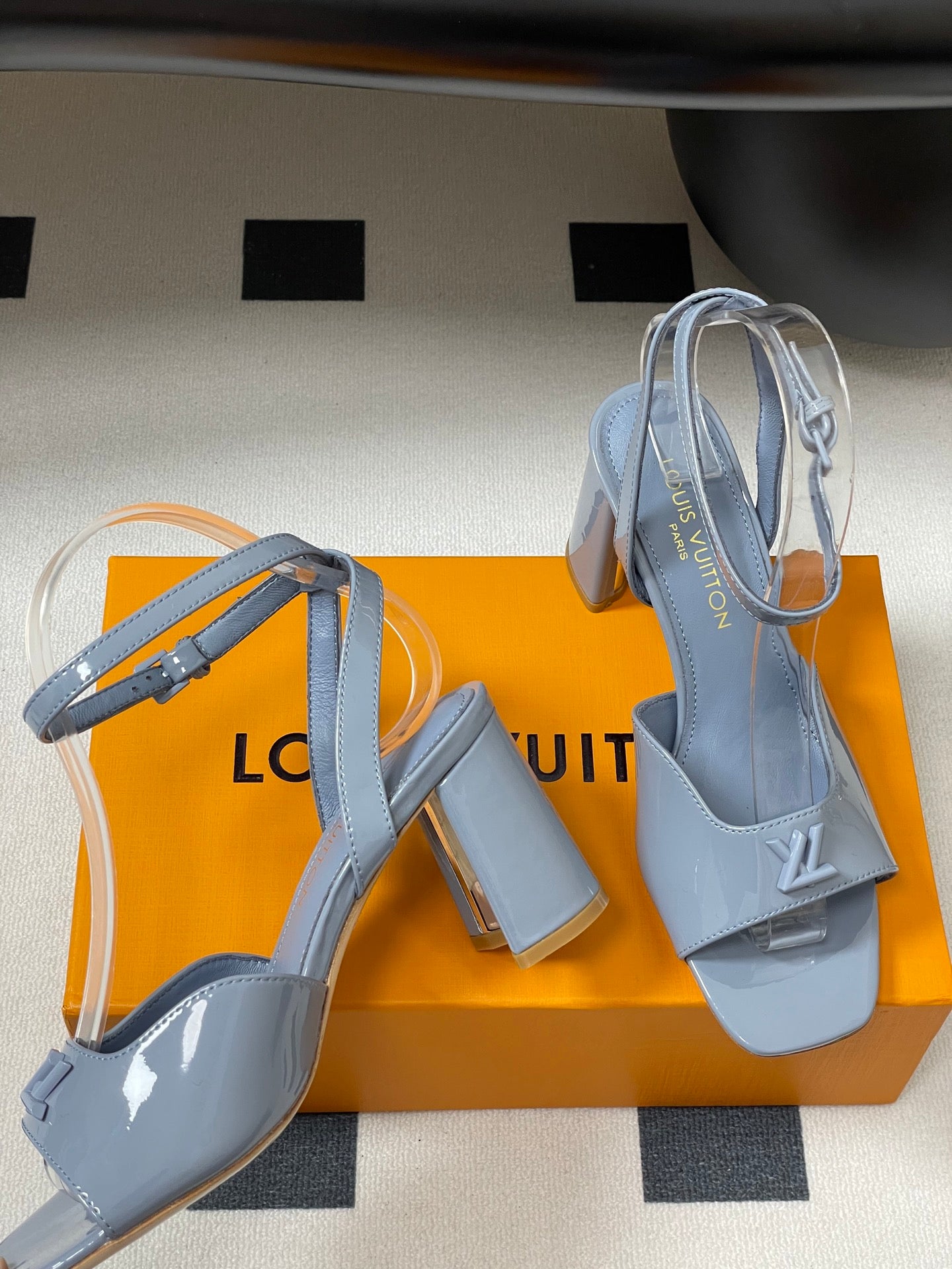 LuxluxHouse Best Quality Women Shoes Louis Vuitton