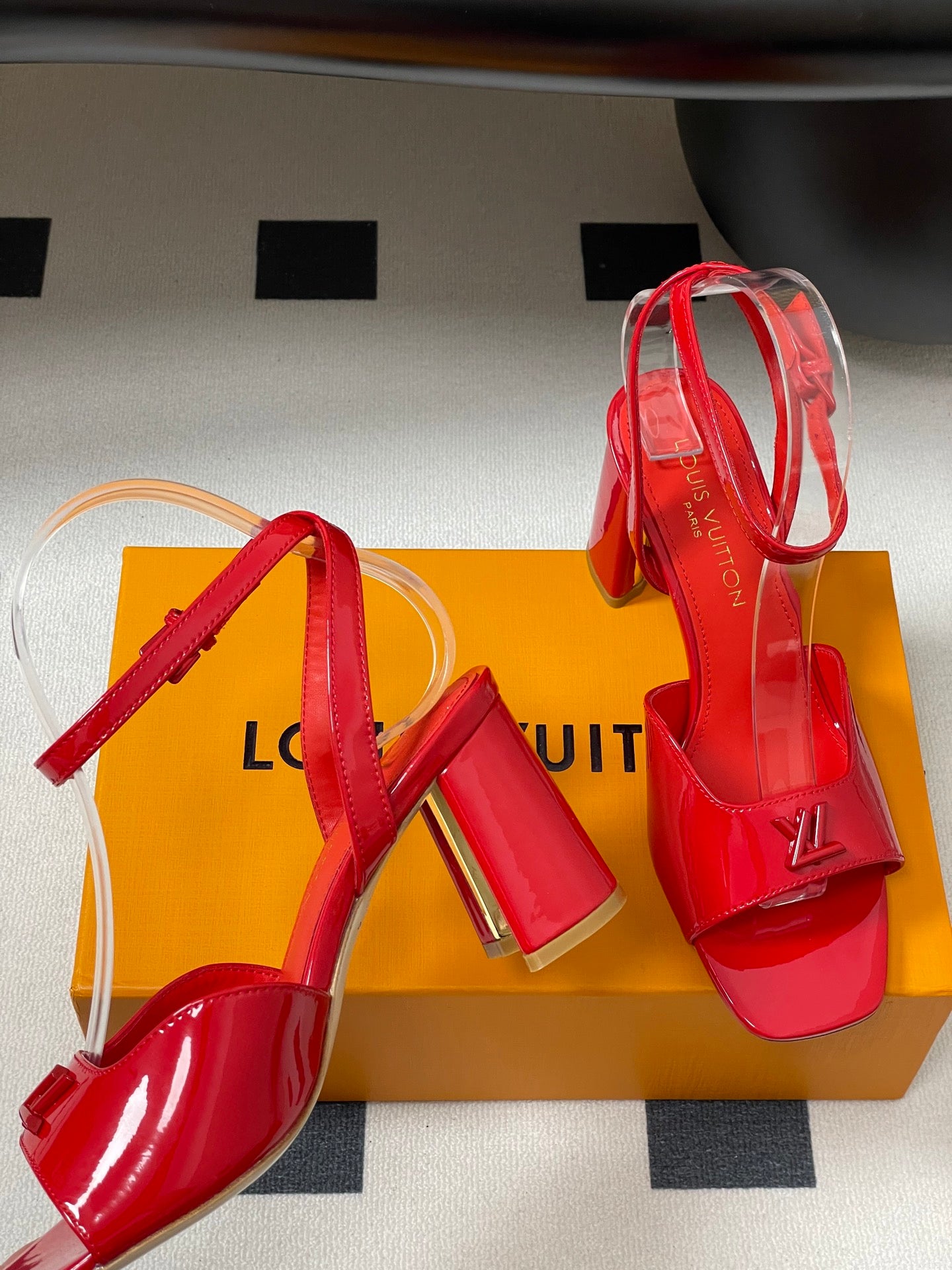 LuxluxHouse Best Quality Women Shoes Louis Vuitton