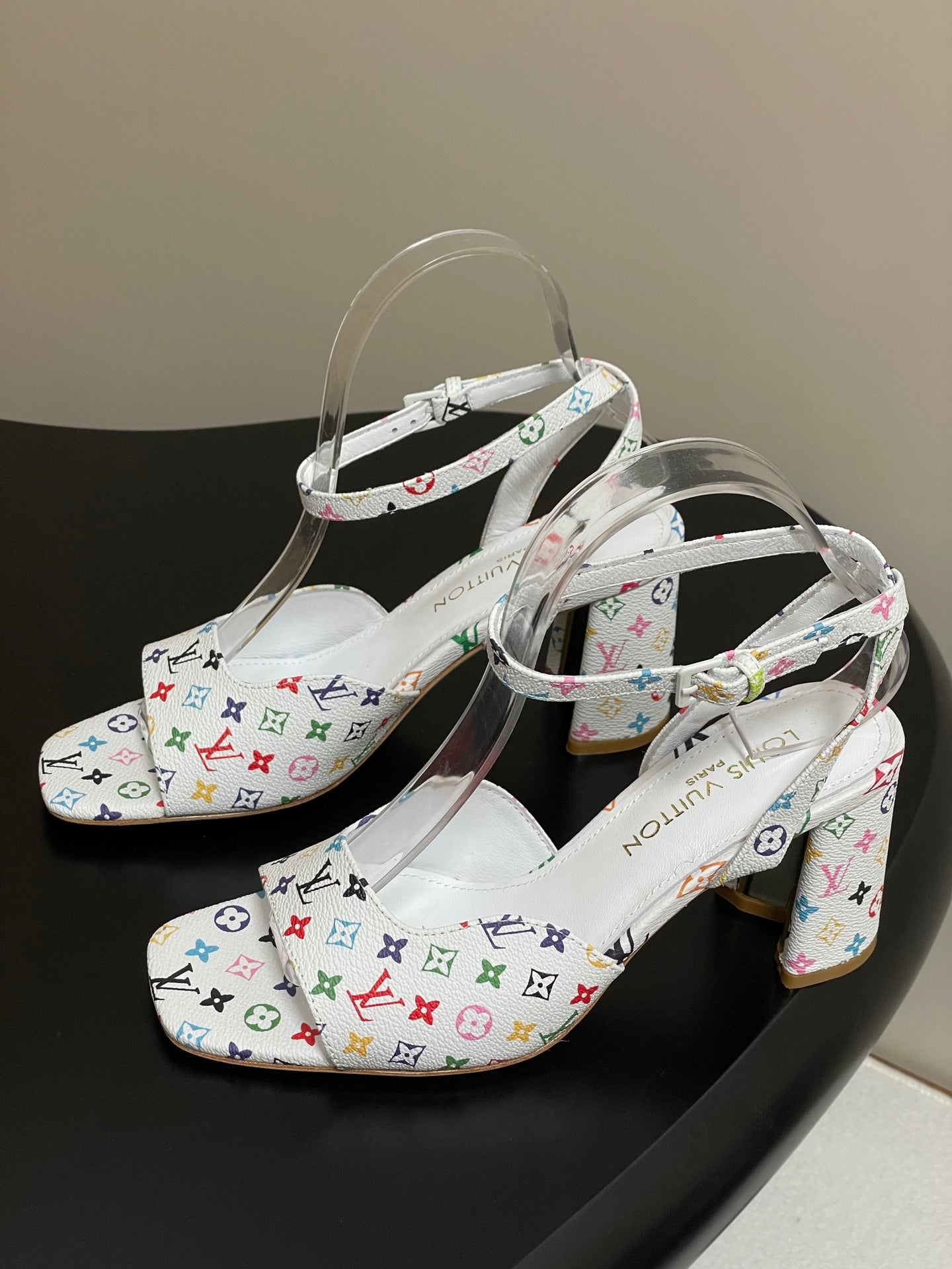 LuxluxHouse Best Quality Women Shoes Louis Vuitton