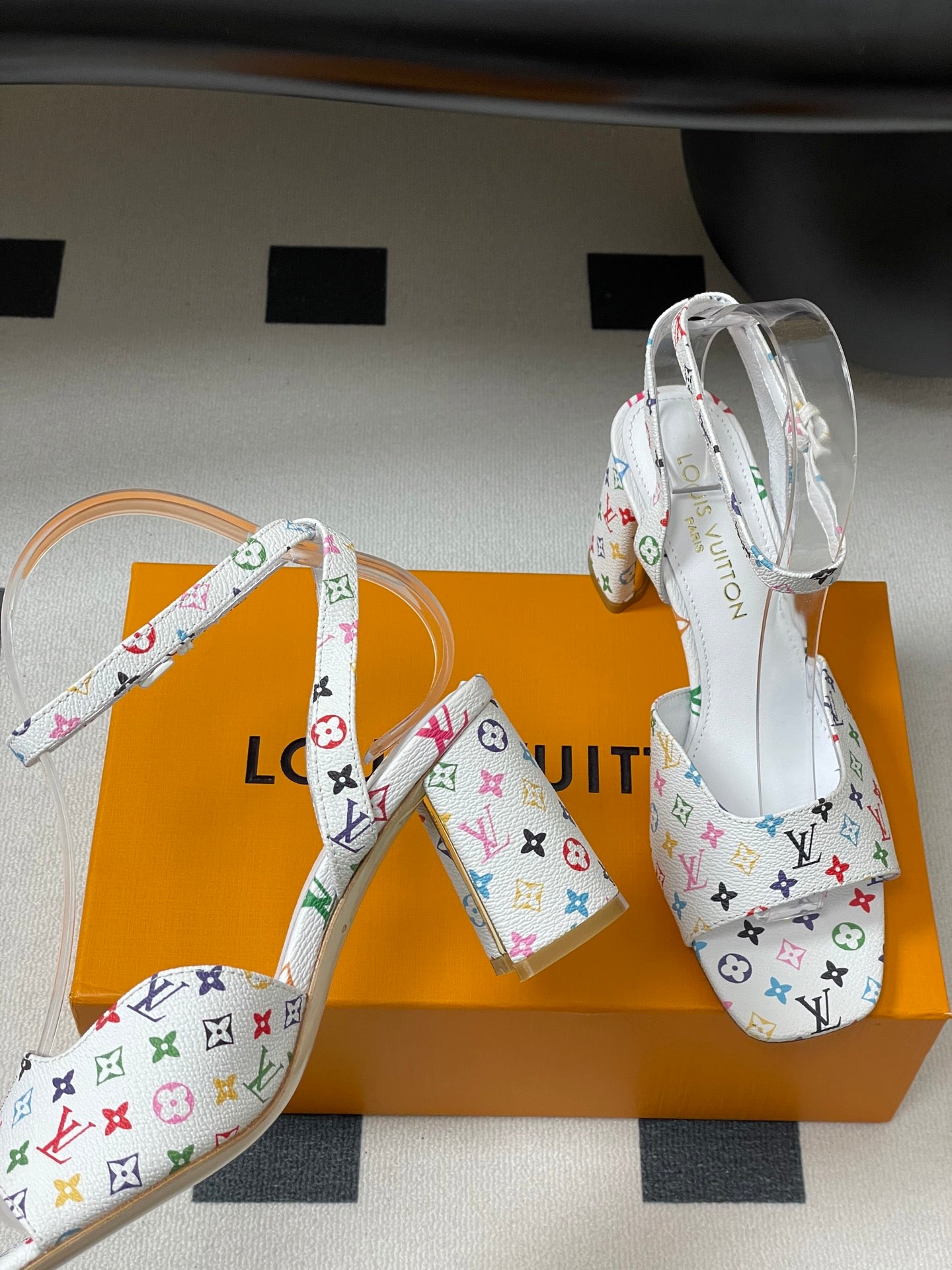 LuxluxHouse Best Quality Women Shoes Louis Vuitton