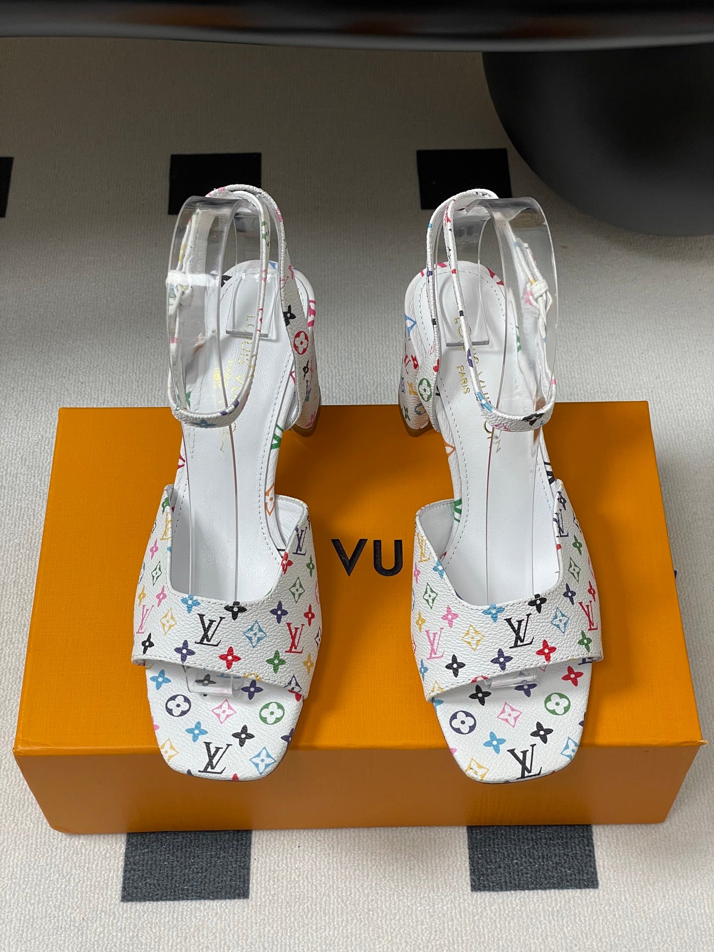 LuxluxHouse Best Quality Women Shoes Louis Vuitton