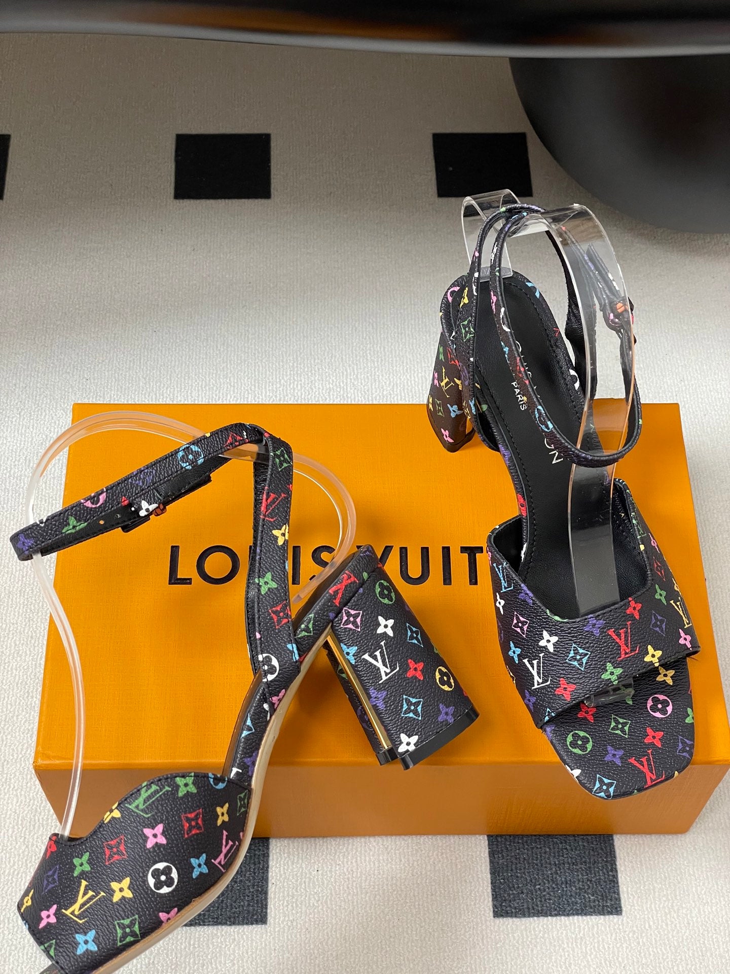 LuxluxHouse Best Quality Women Shoes Louis Vuitton