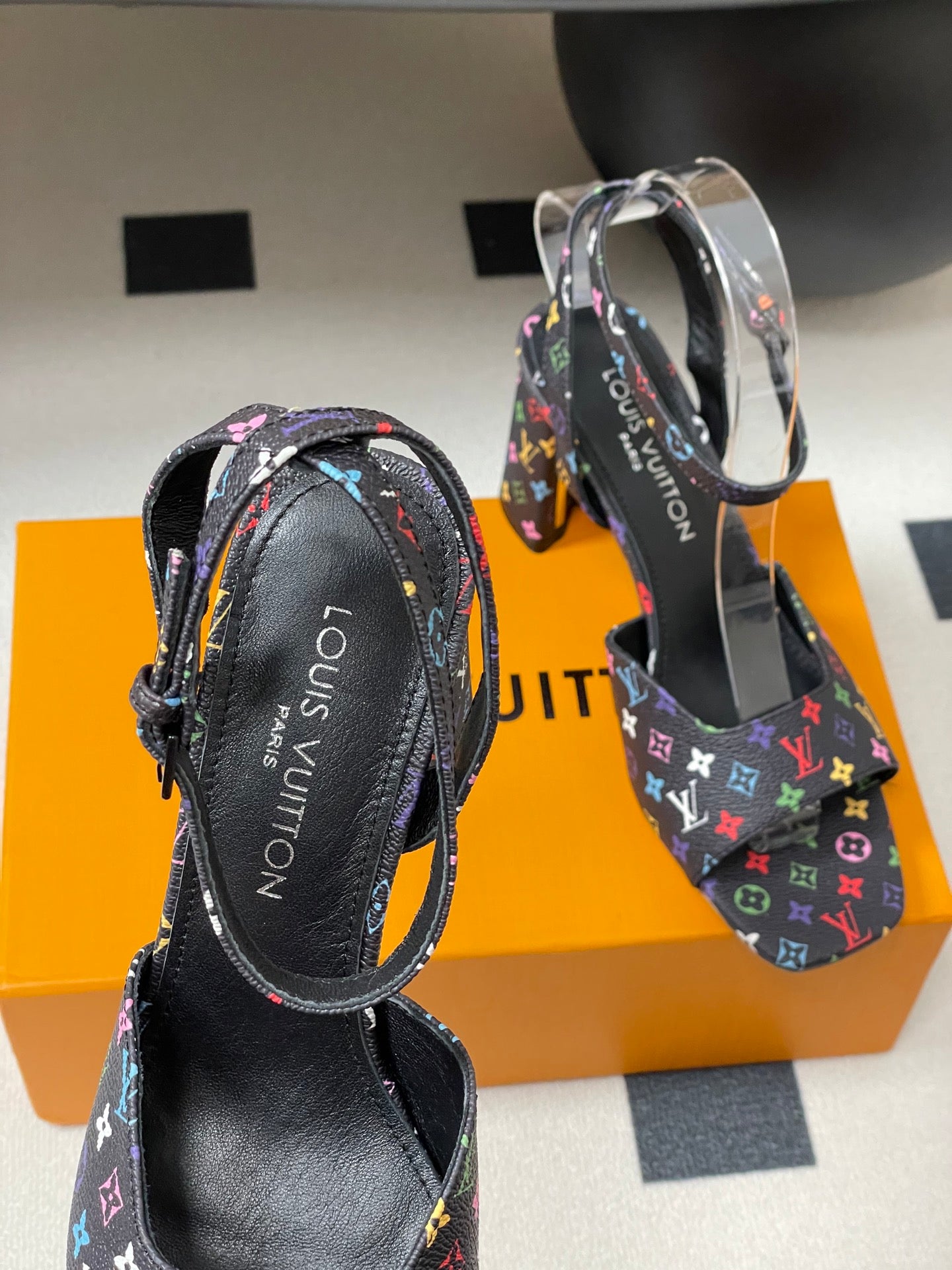 LuxluxHouse Best Quality Women Shoes Louis Vuitton