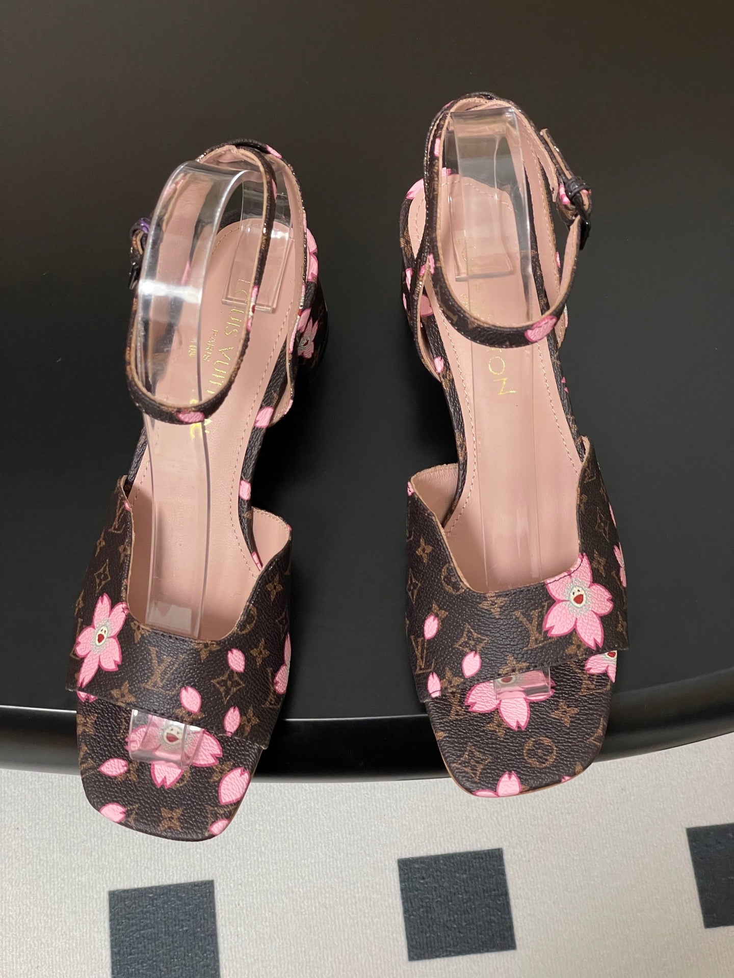 LuxluxHouse Best Quality Women Shoes Louis Vuitton