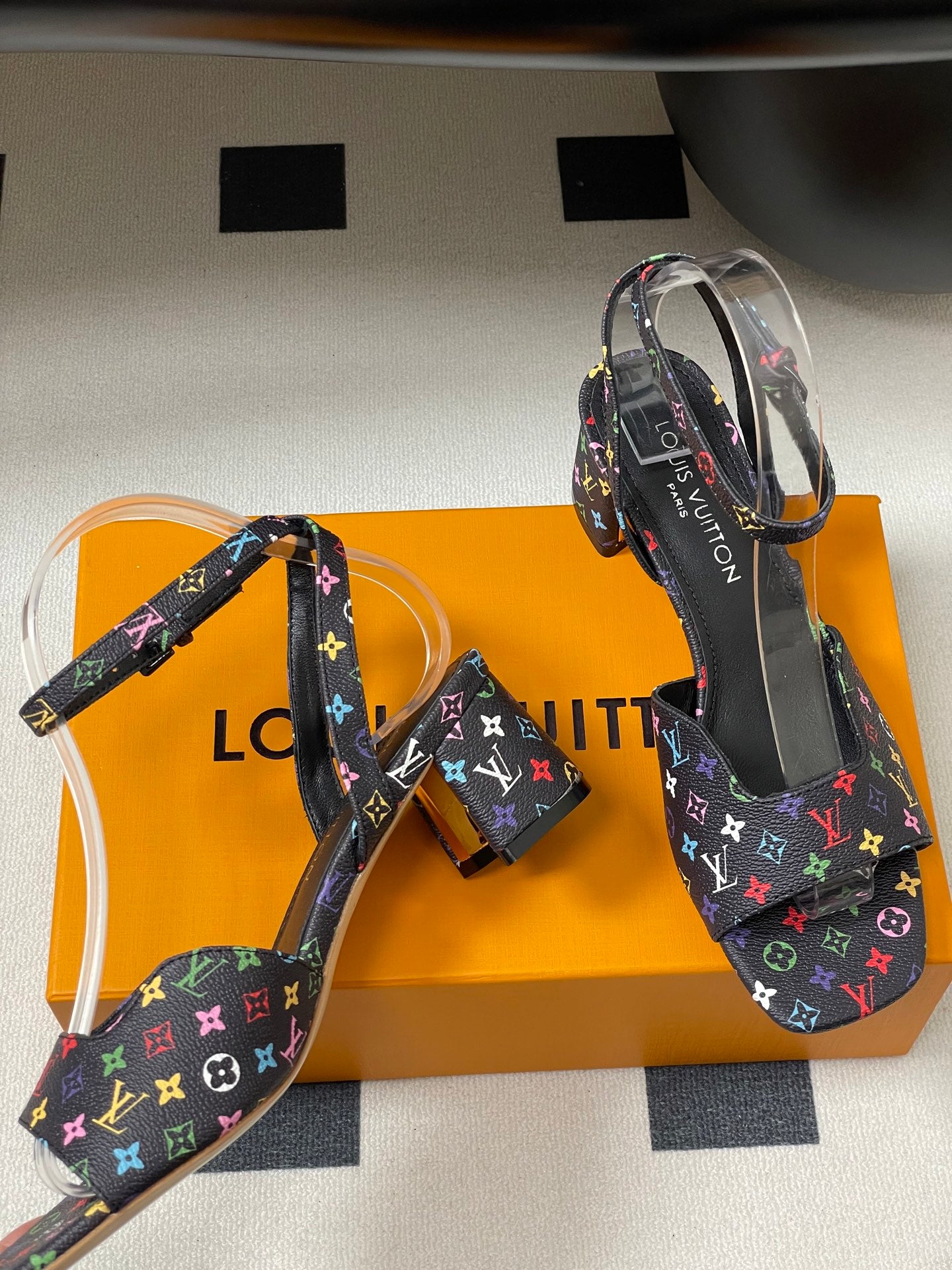 LuxluxHouse Best Quality Women Shoes Louis Vuitton