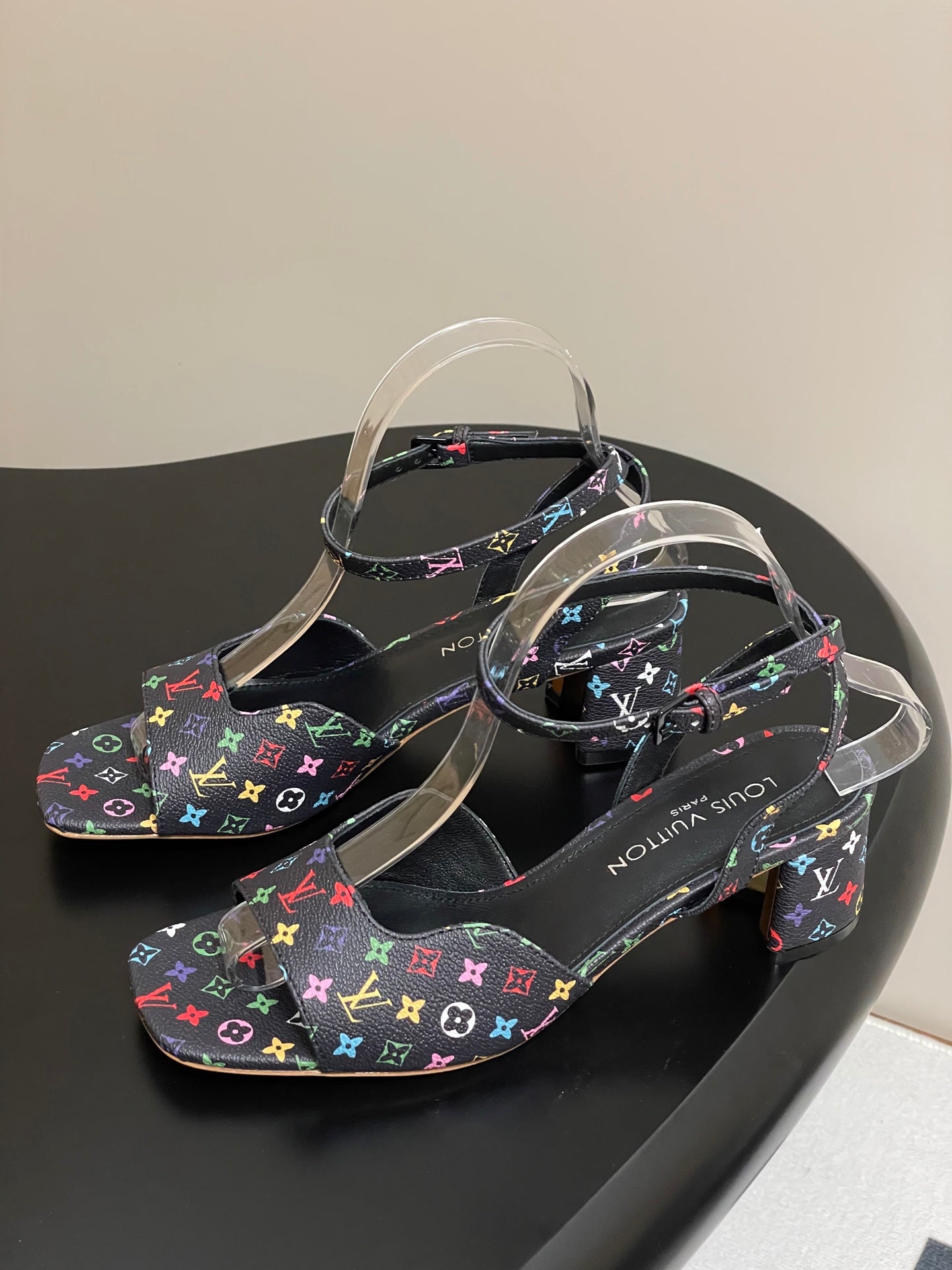 LuxluxHouse Best Quality Women Shoes Louis Vuitton