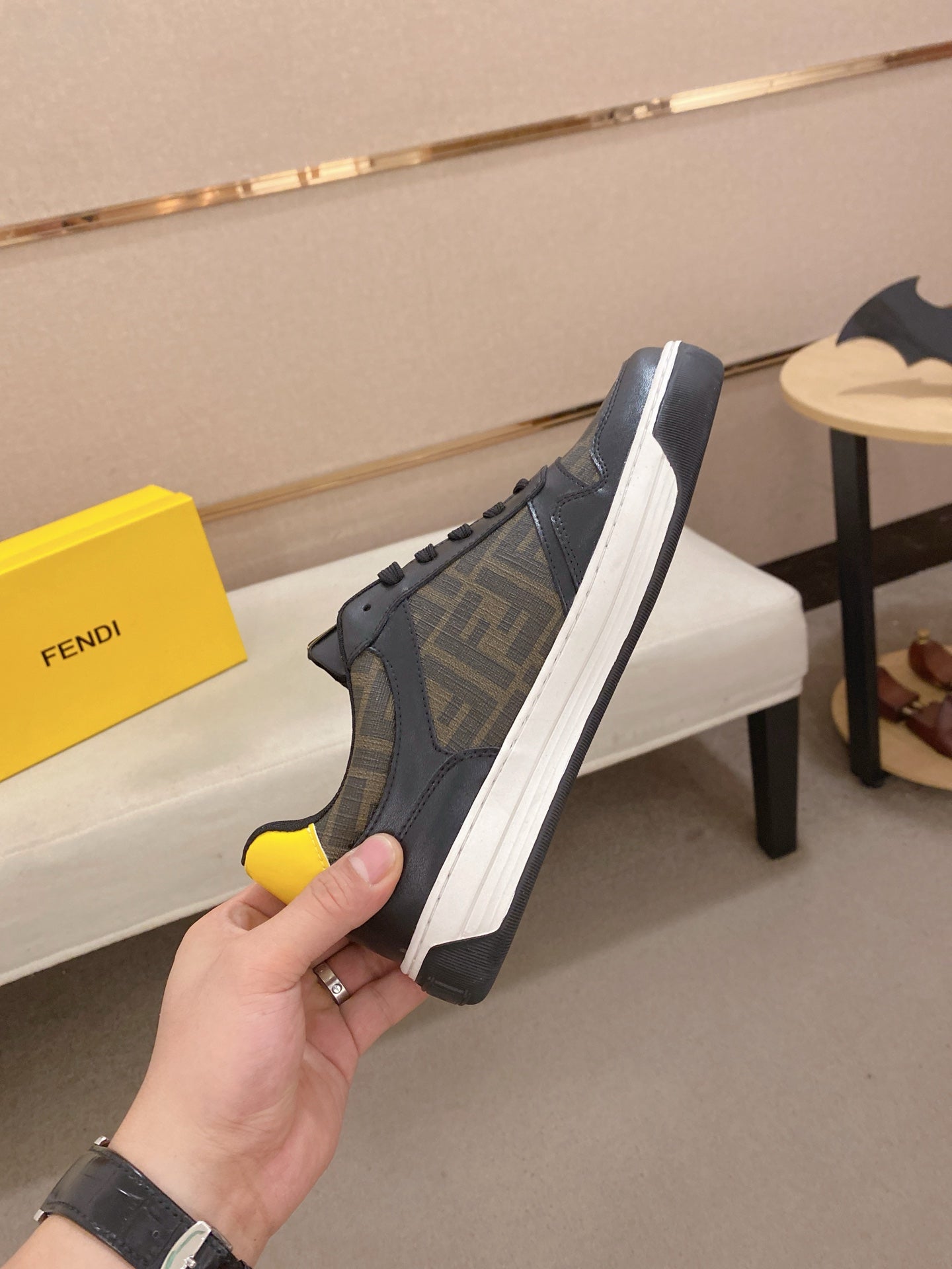 LuxluxHouse Best Quality Shoes Fendi