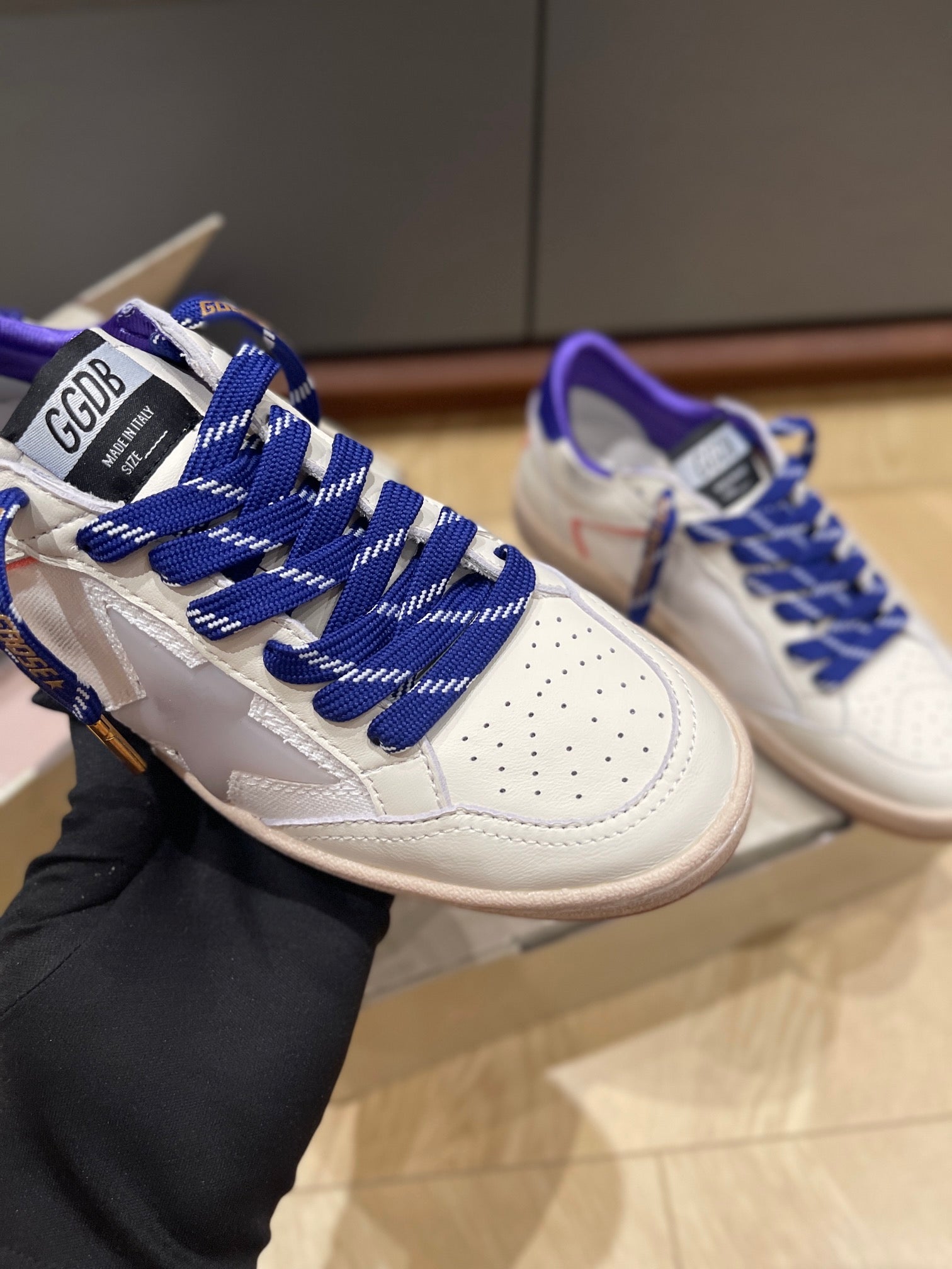 LuxluxHouse Best Quality Shoes Golden Goose