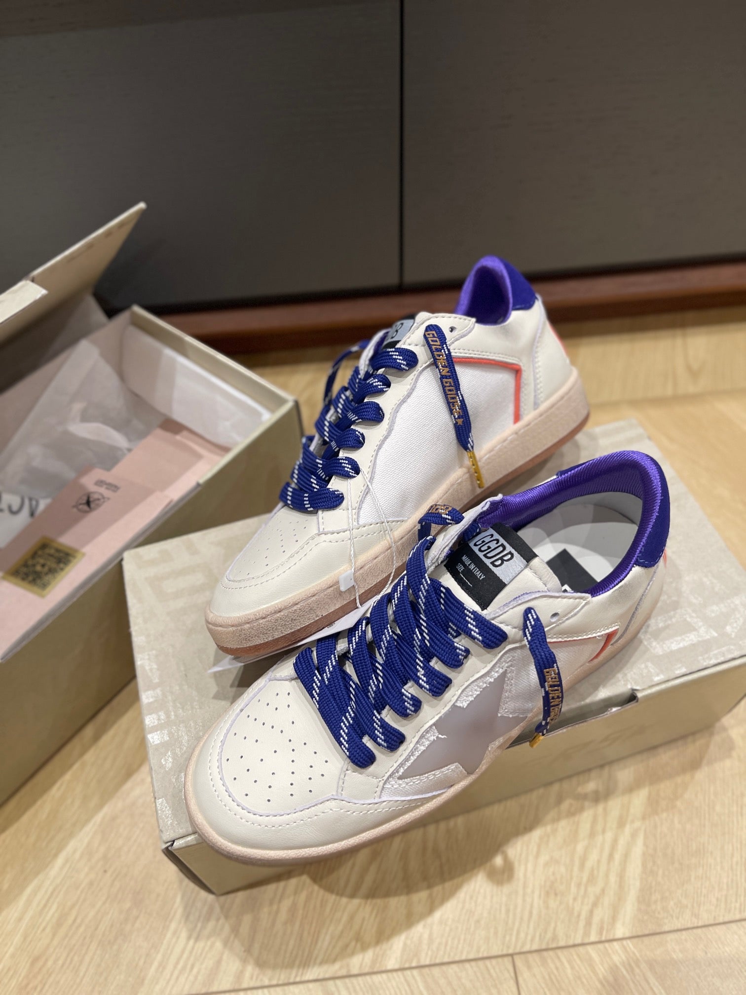 LuxluxHouse Best Quality Shoes Golden Goose