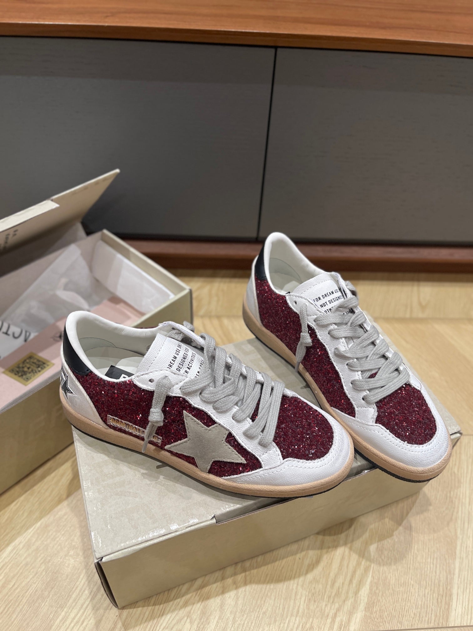 LuxluxHouse Best Quality Shoes Golden Goose