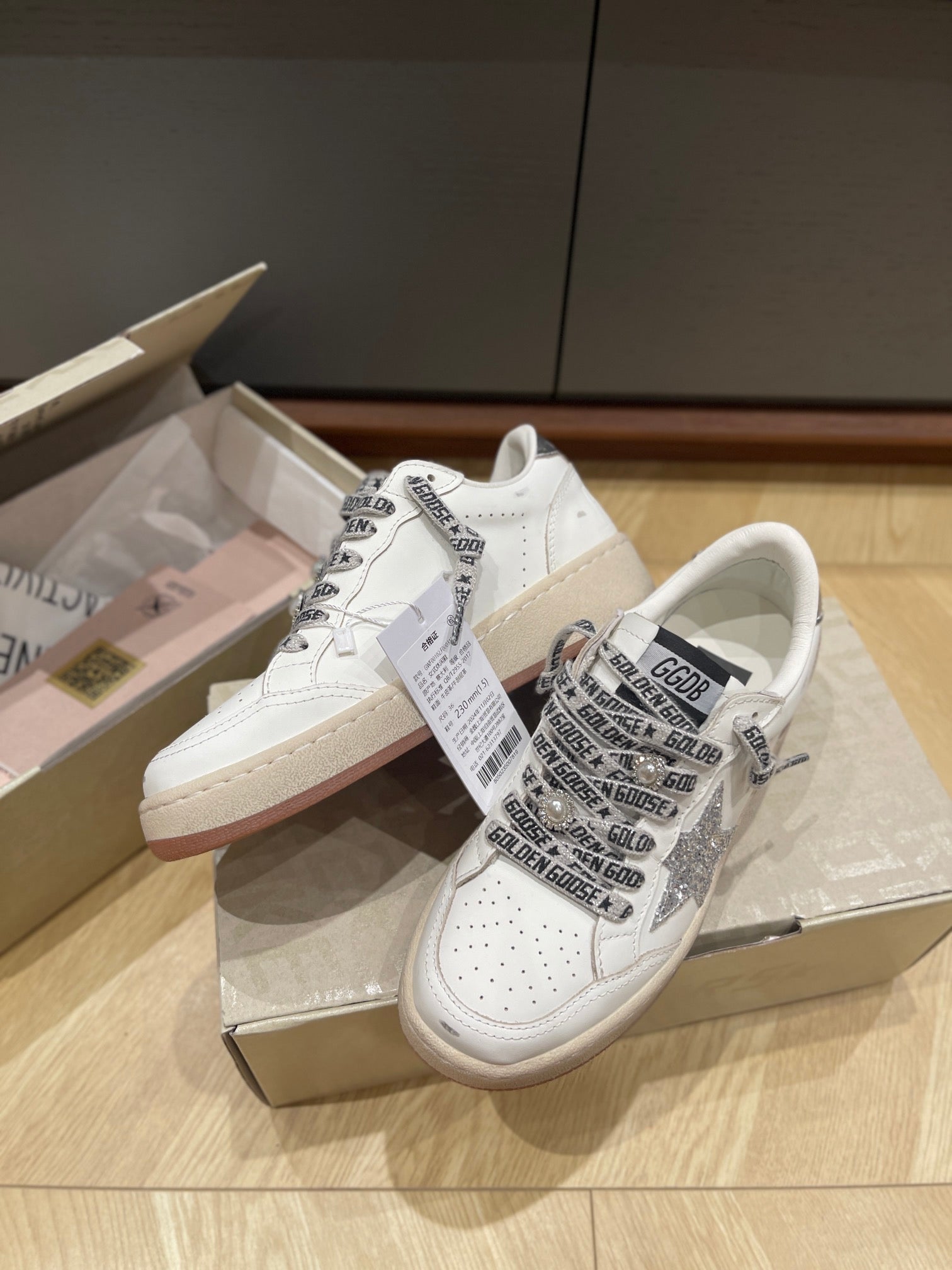 LuxluxHouse Best Quality Shoes Golden Goose