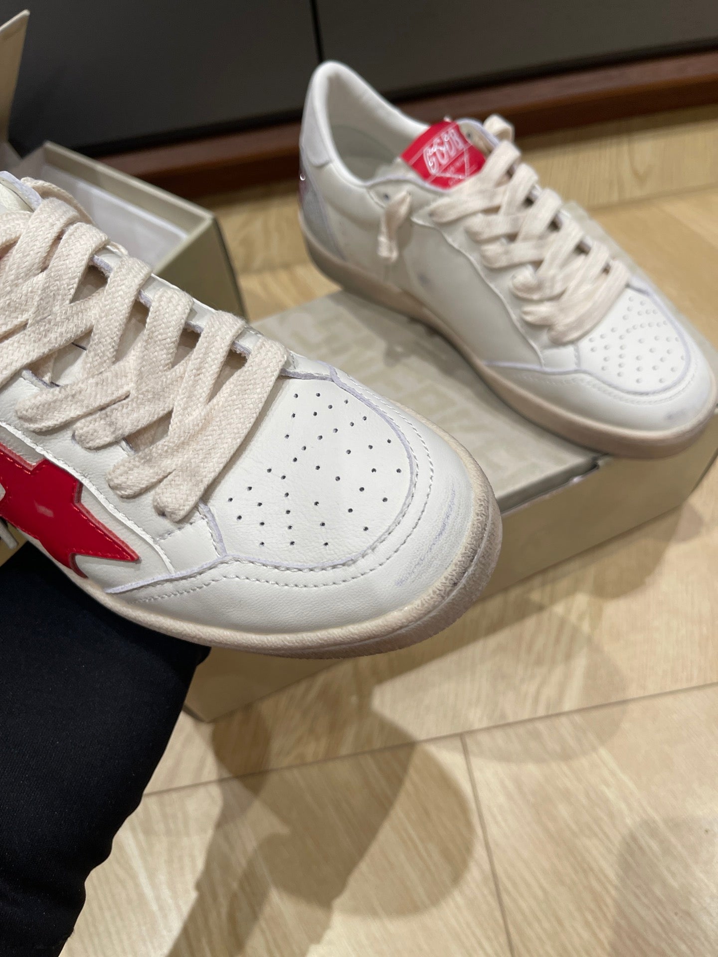 LuxluxHouse Best Quality Shoes Golden Goose