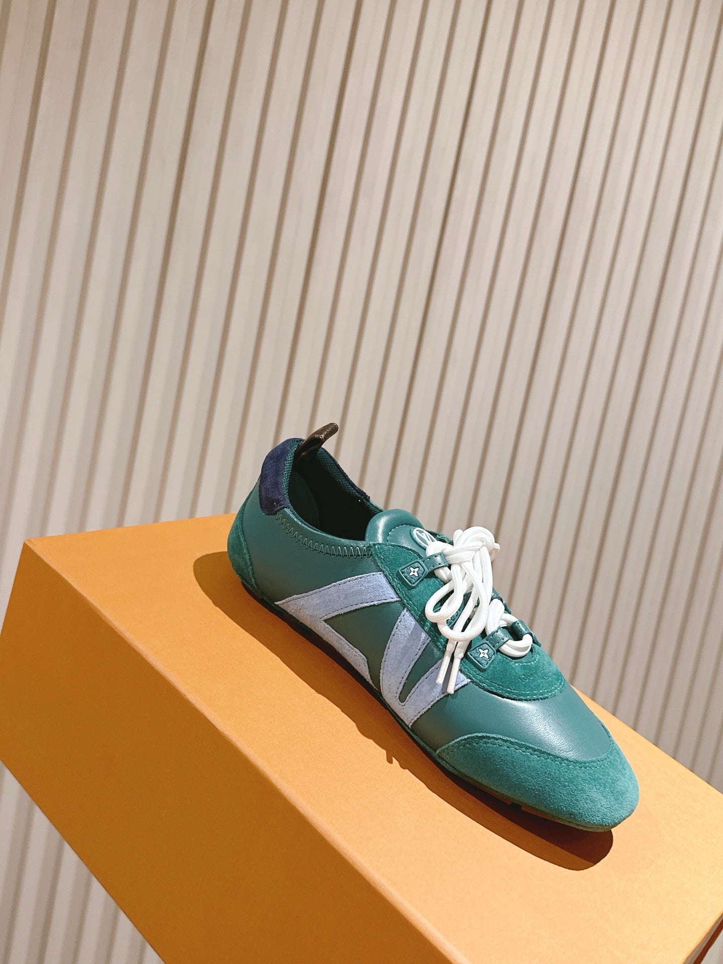 LuxluxHouse Best Quality Women Shoes Louis Vuitton