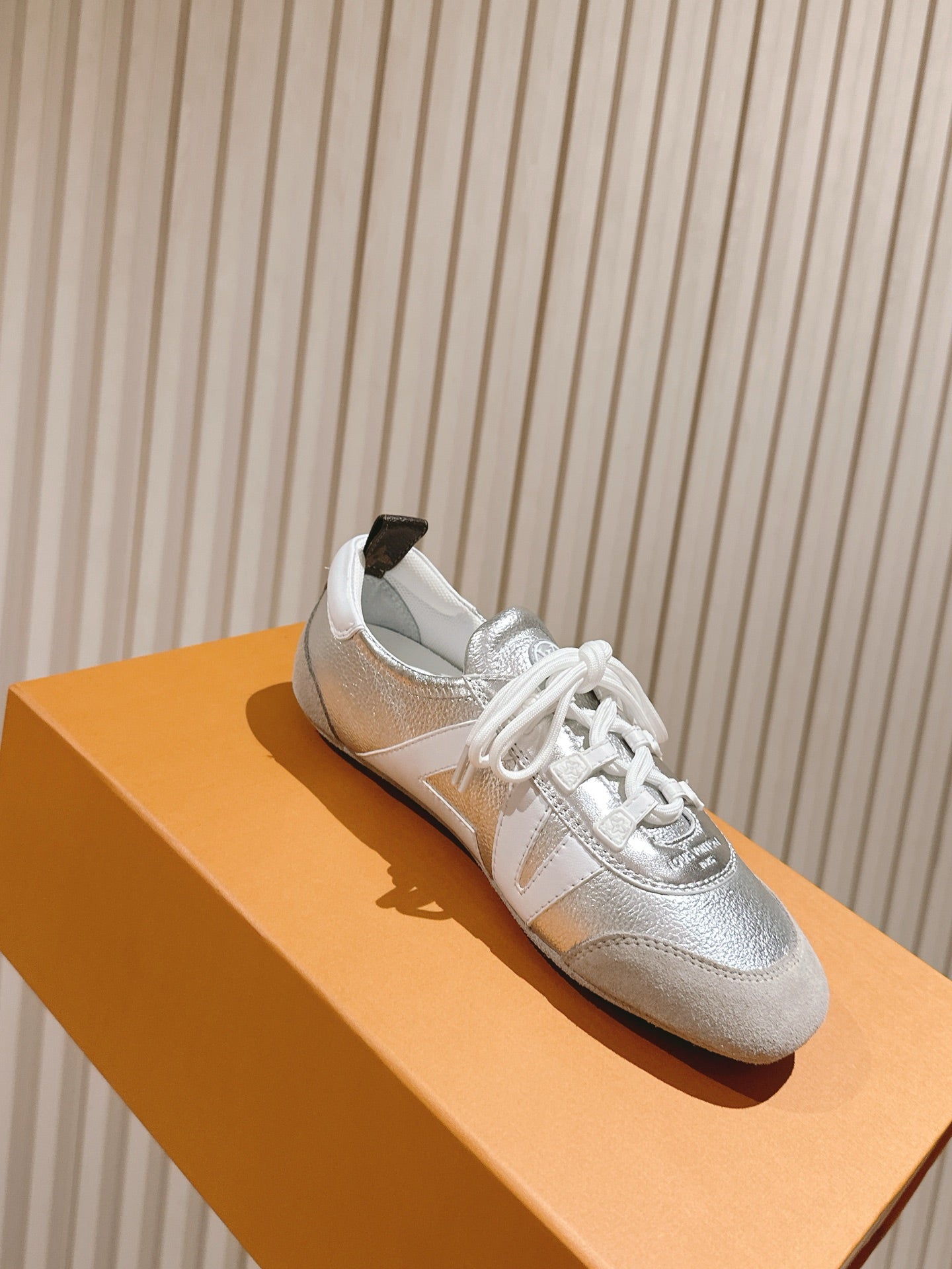LuxluxHouse Best Quality Women Shoes Louis Vuitton