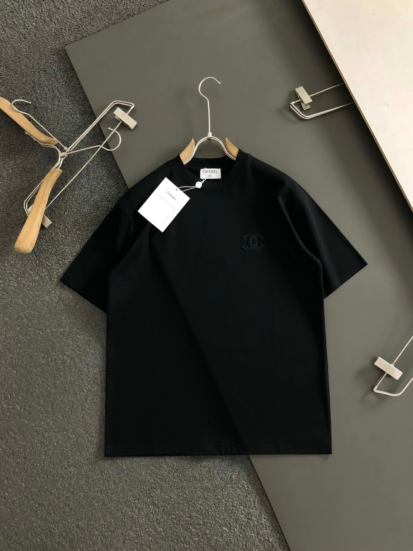 LuxluxHouse Best Quality Clothes T-shirt Chanel & Maison Margiela