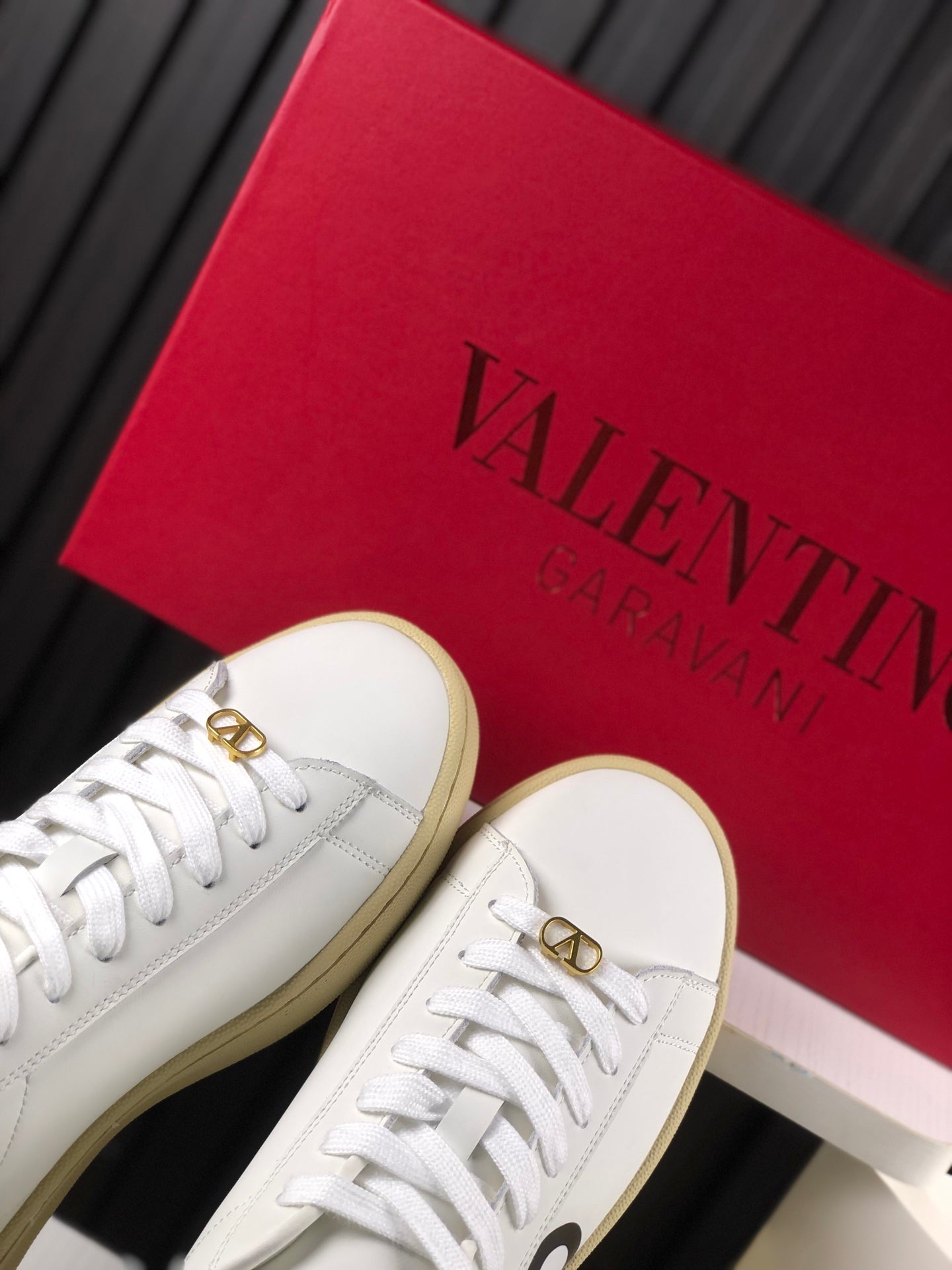 LuxluxHouse Best Quality Valentino Women Shoes