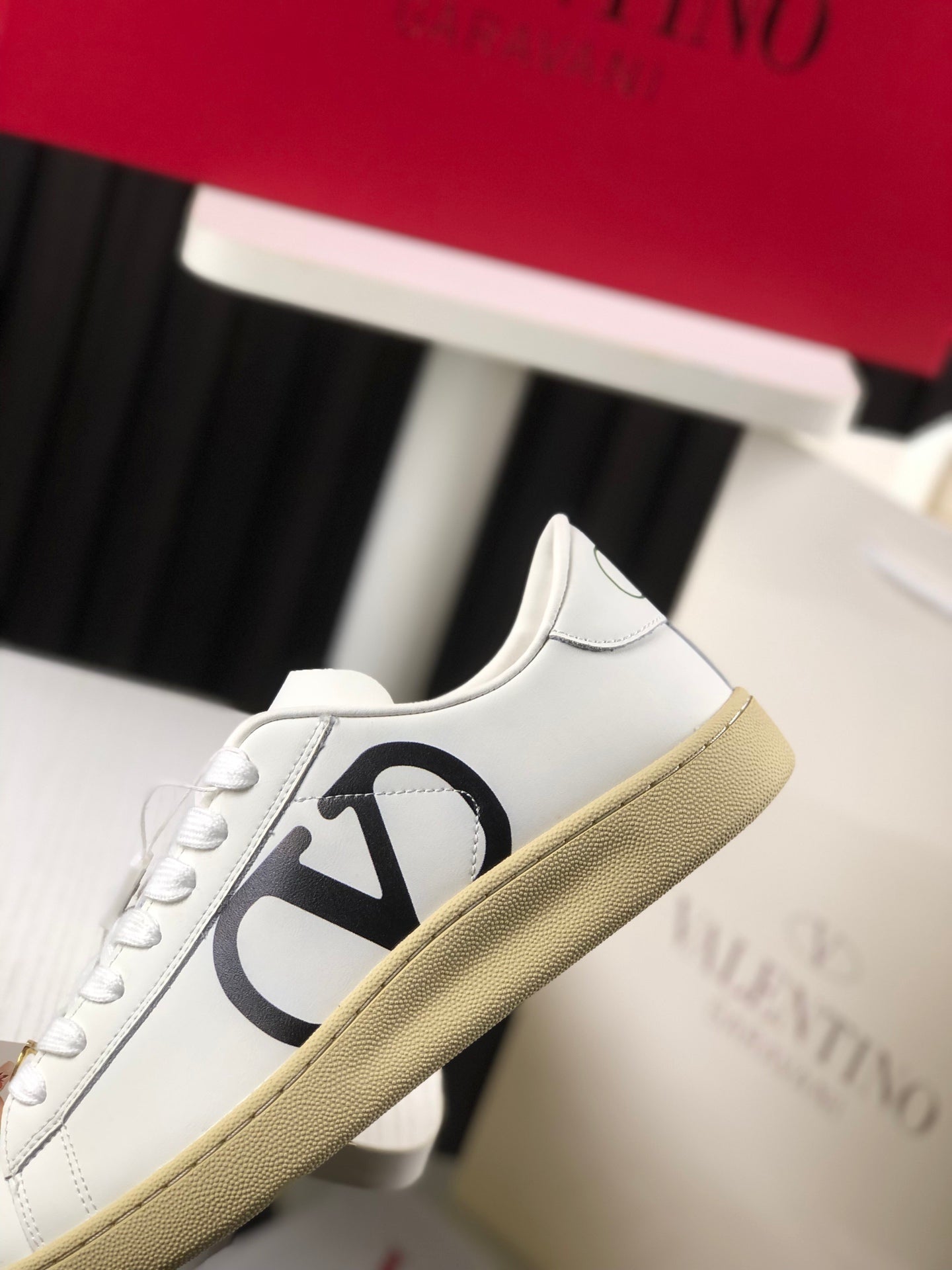 LuxluxHouse Best Quality Valentino Women Shoes