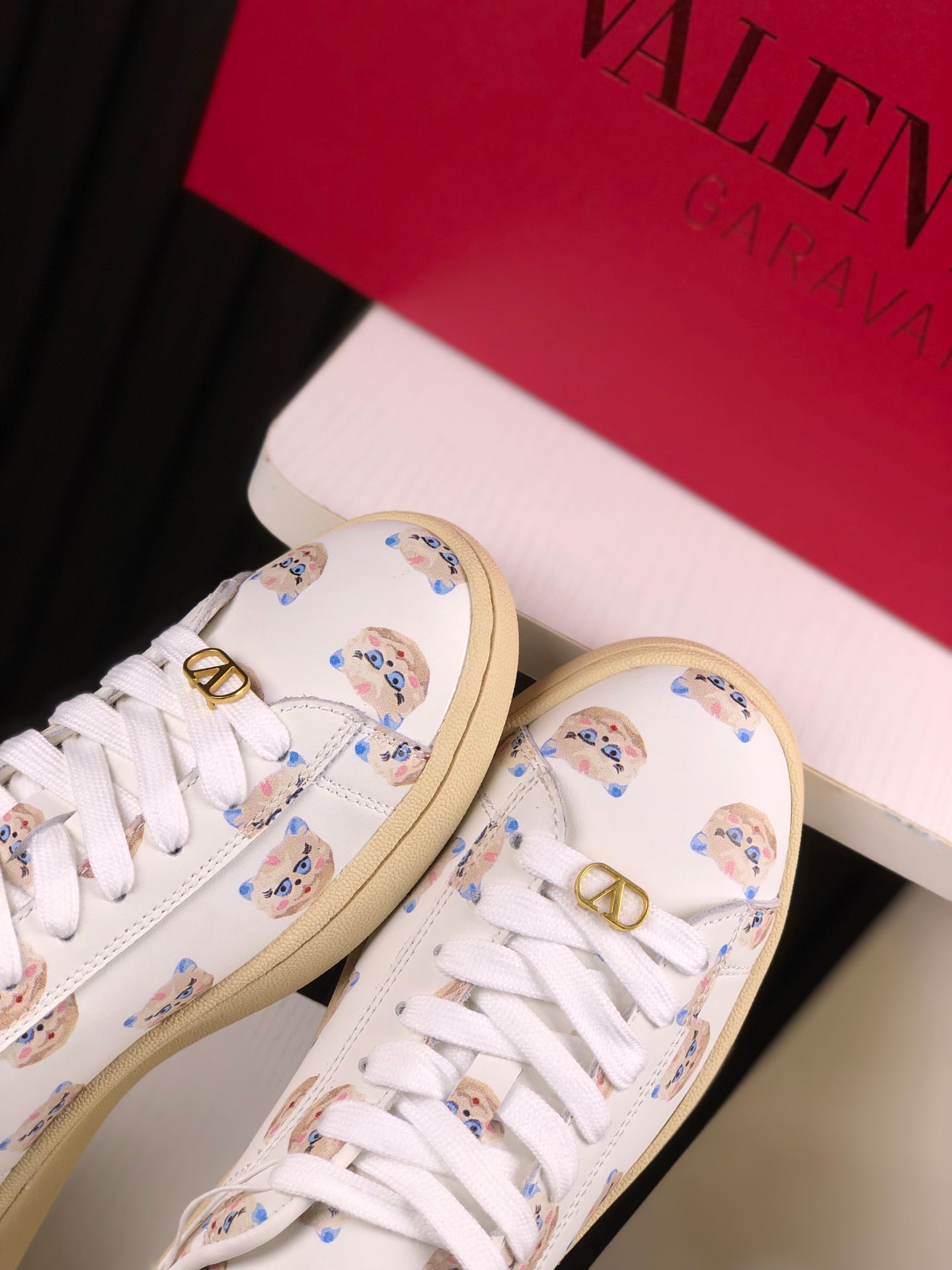 LuxluxHouse Best Quality Valentino Women Shoes