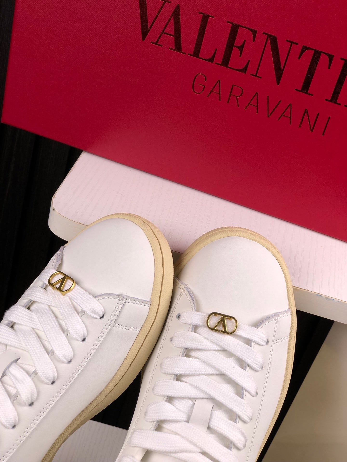 LuxluxHouse Best Quality Valentino Women Shoes