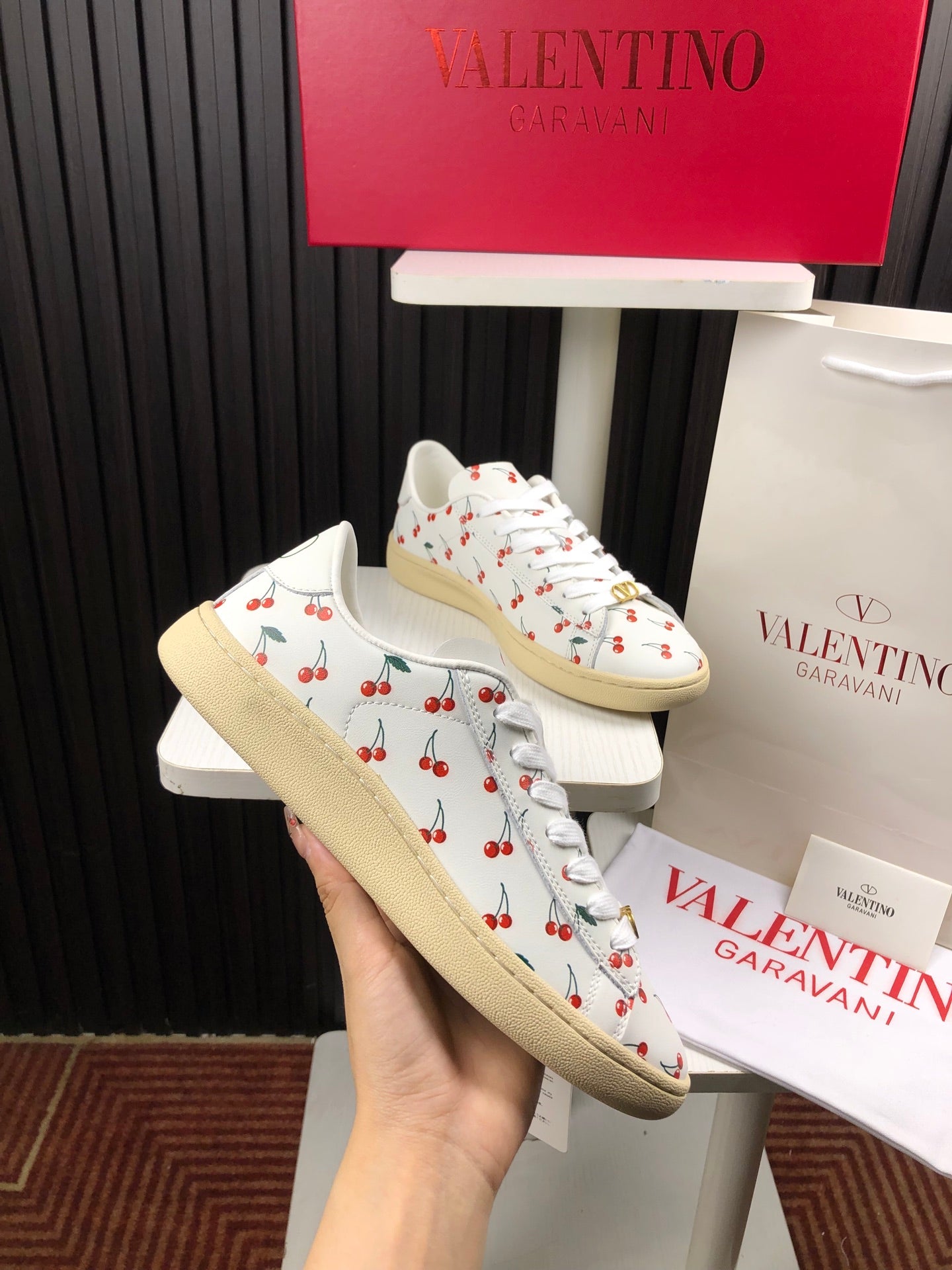 LuxluxHouse Best Quality Valentino Women Shoes