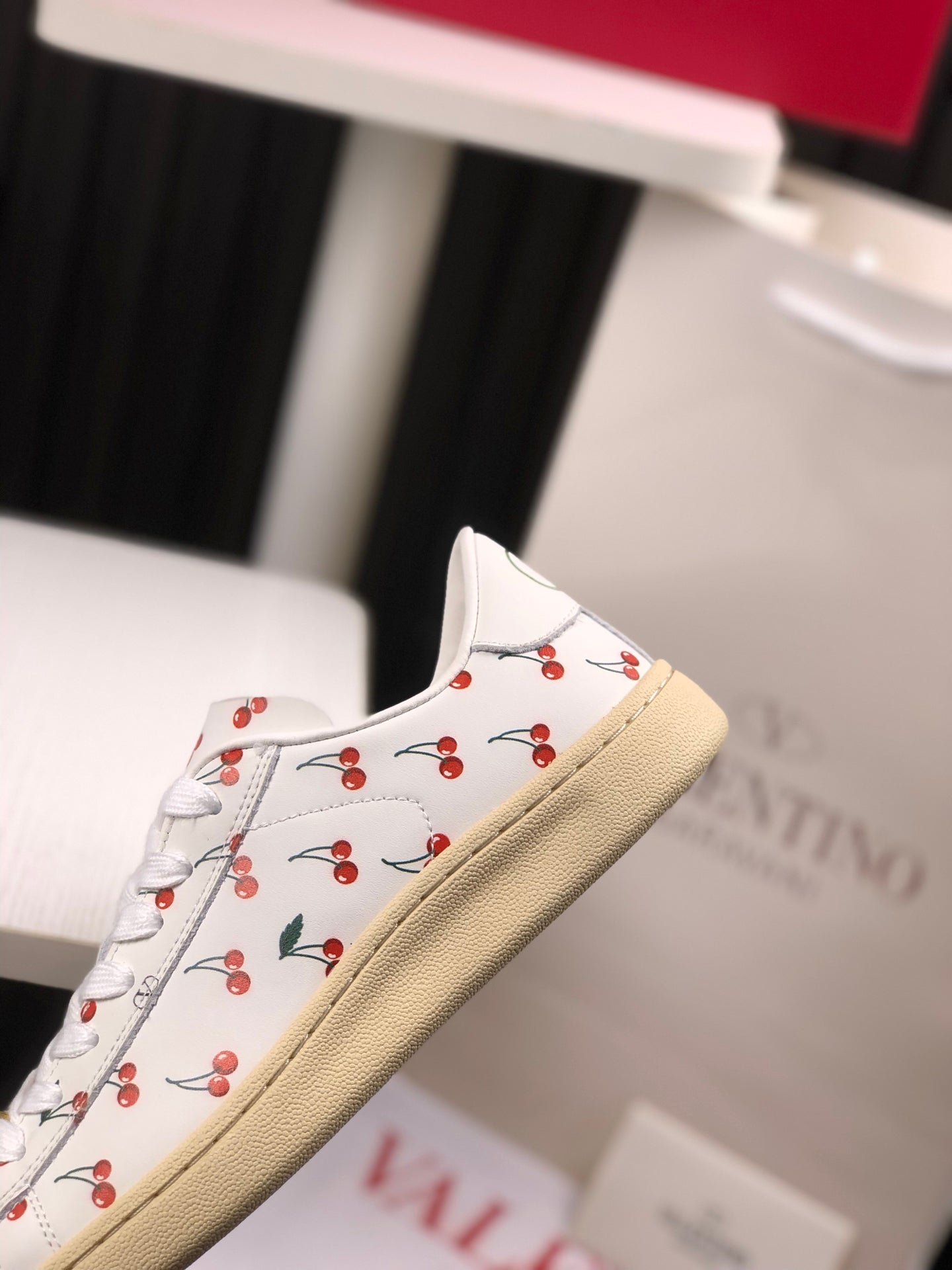 LuxluxHouse Best Quality Valentino Women Shoes
