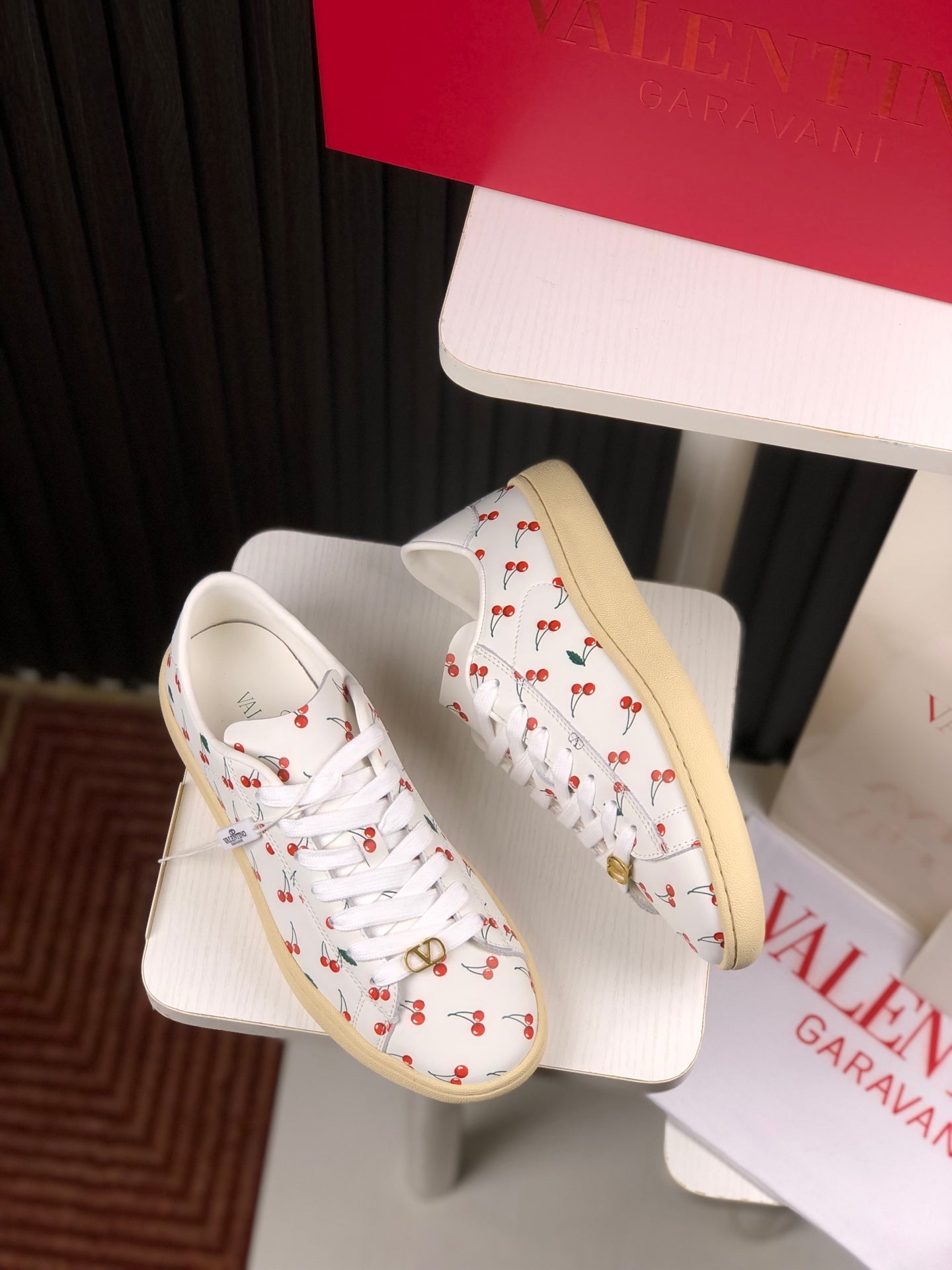 LuxluxHouse Best Quality Valentino Women Shoes
