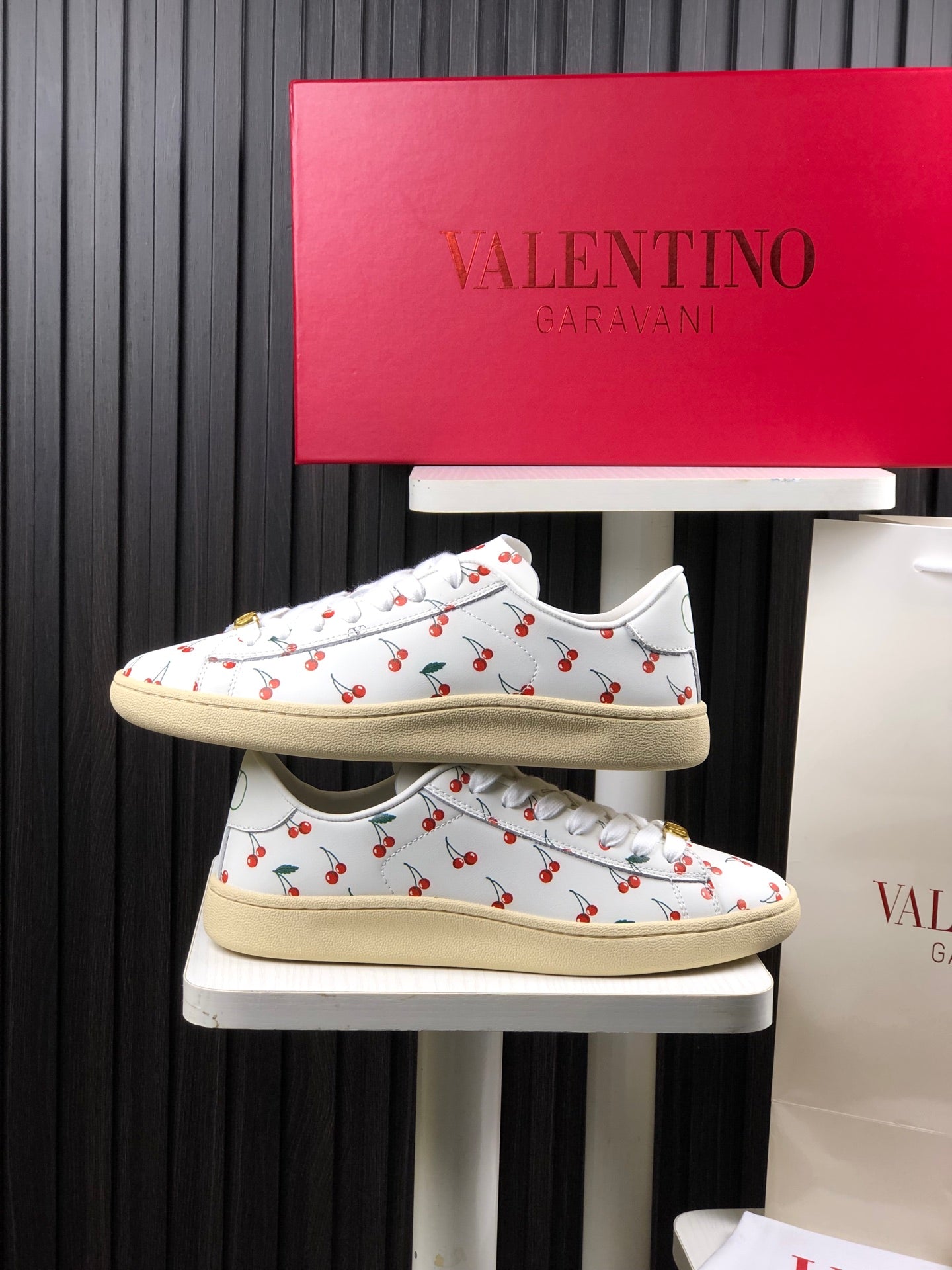 LuxluxHouse Best Quality Valentino Women Shoes