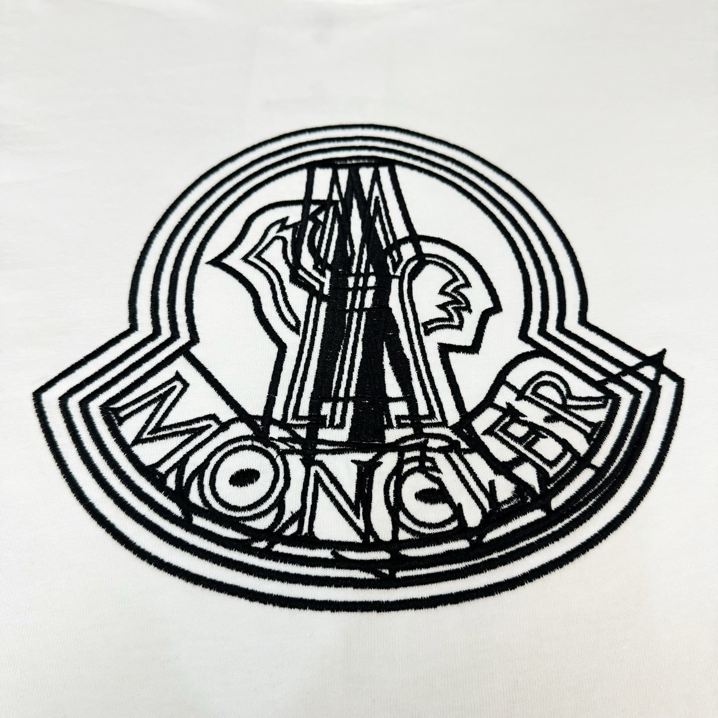 LuxluxHouse Best Quality Clothes T-shirt Moncler