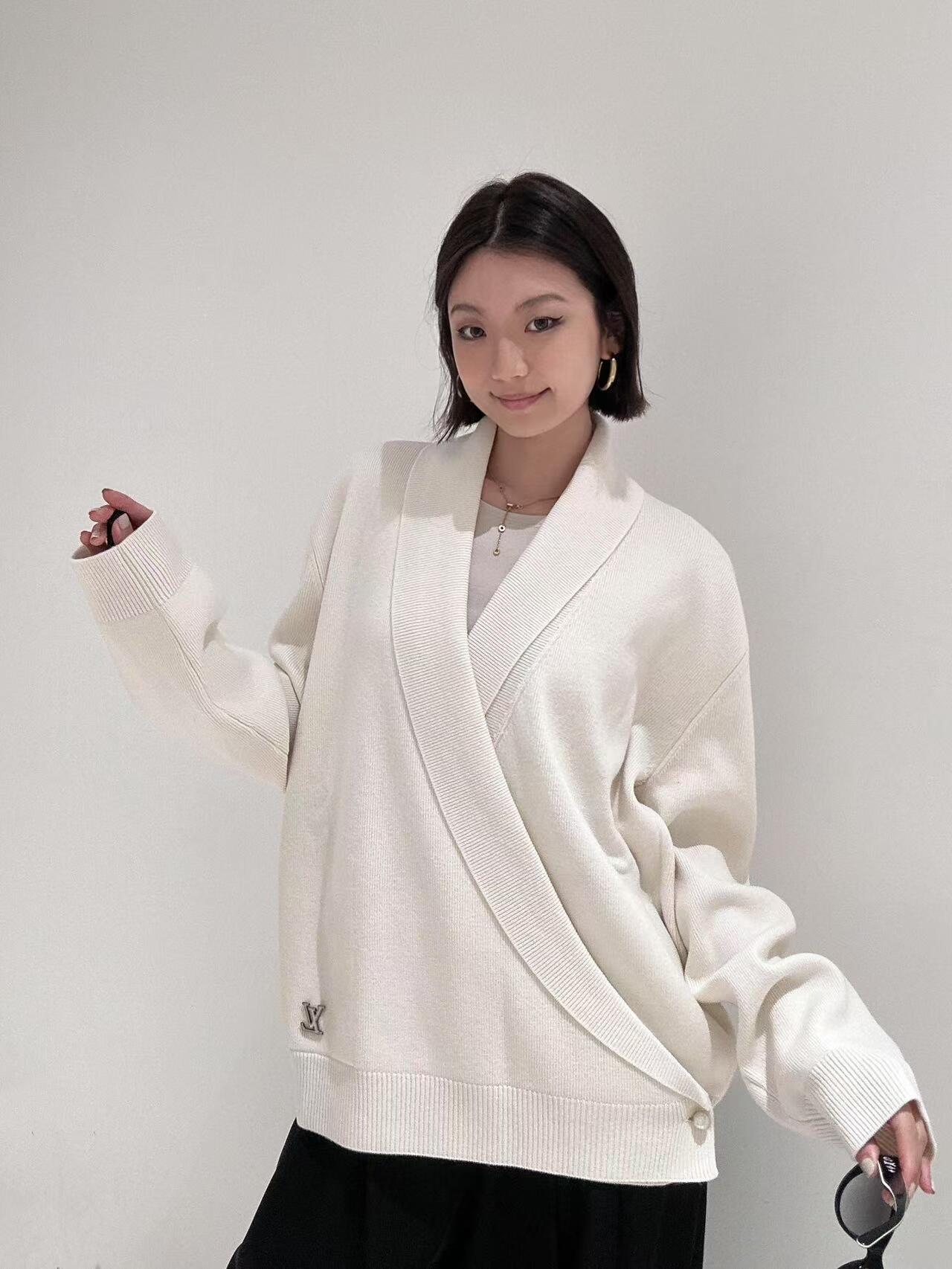 LuxluxHouse Best Quality Clothes Hoodie & Sweater Louis Vuitton