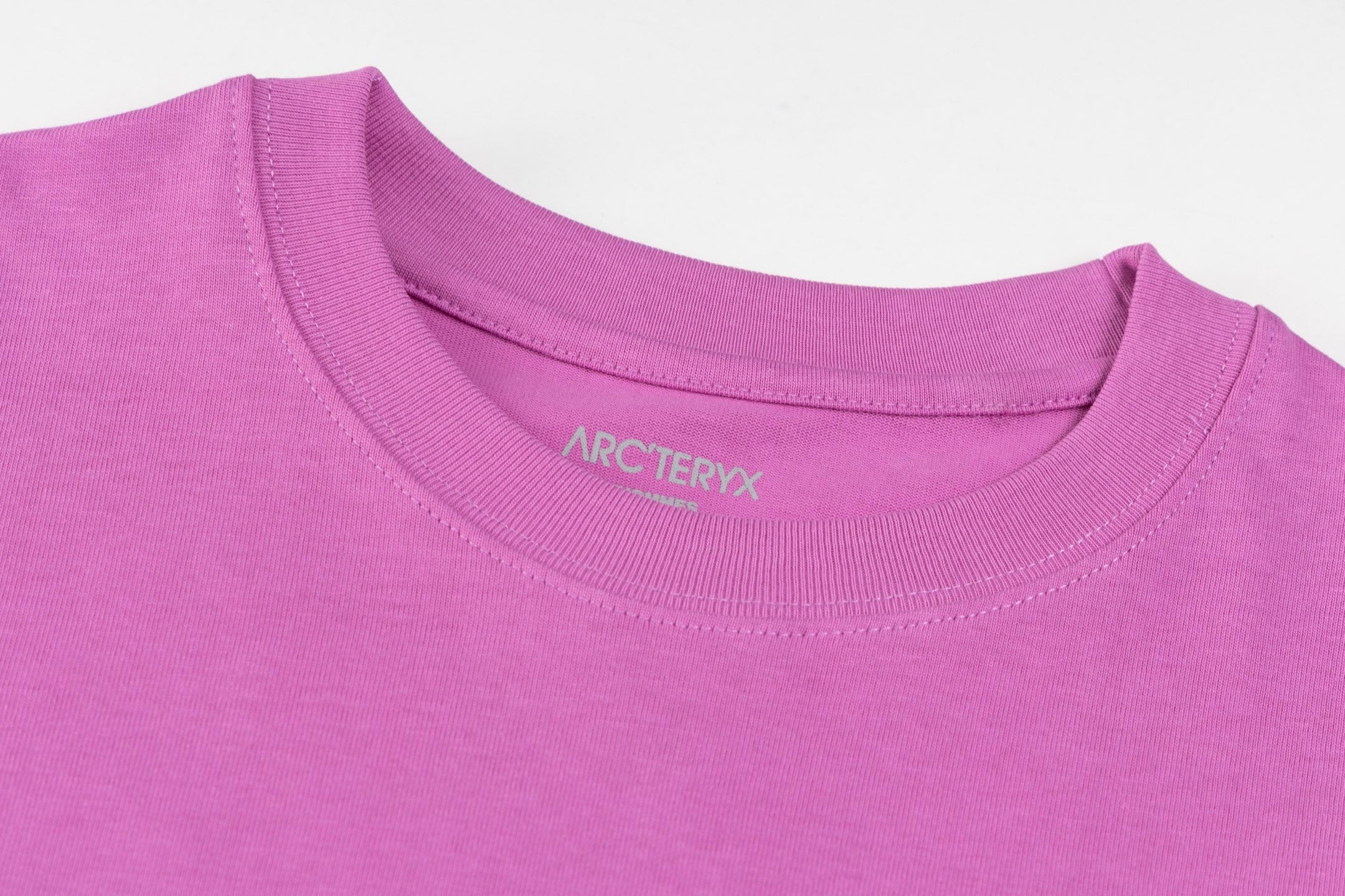 LuxluxHouse Best Quality Clothes T-shirt Arcteryx