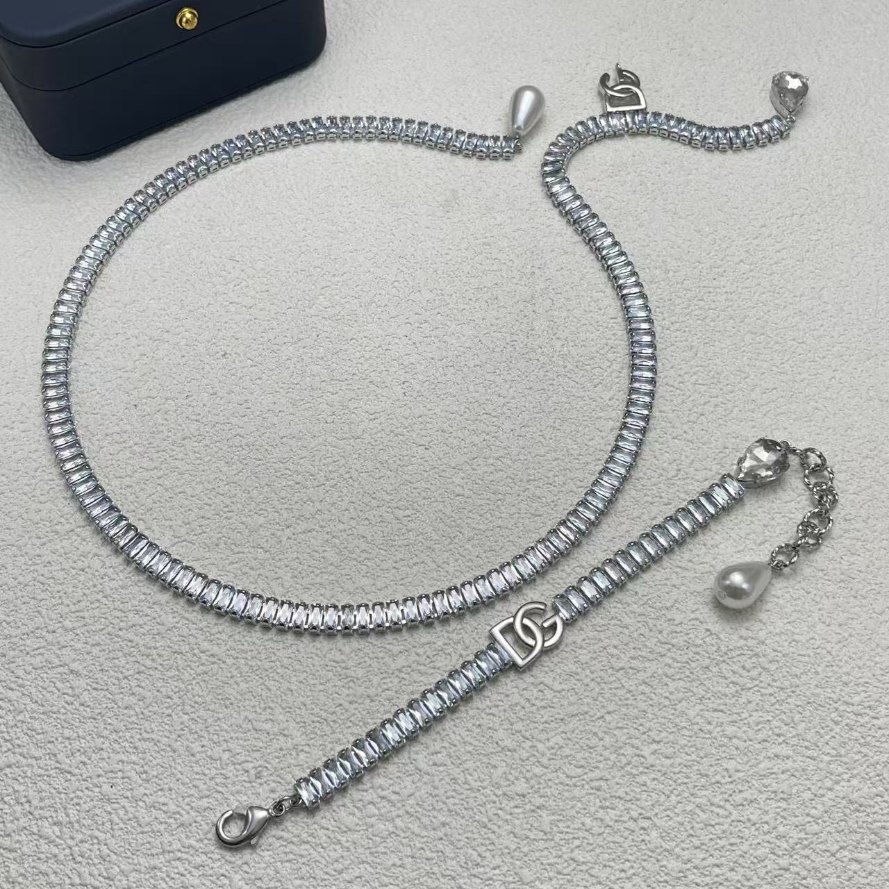 LuxluxHouse Low Price And High Quality Accessories Dolce & Gabbana