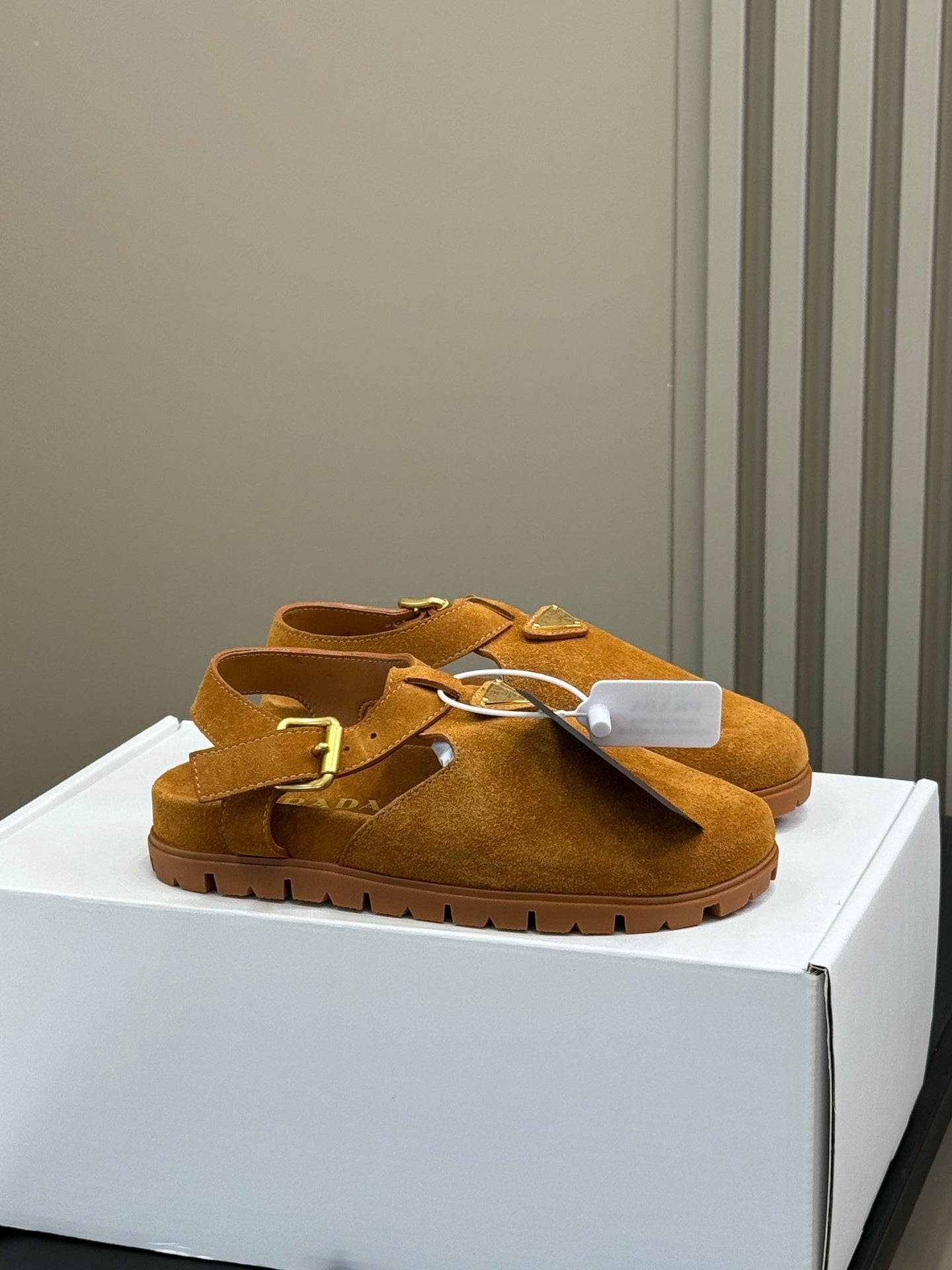 LuxluxHouse Best Quality Women Shoes Prada