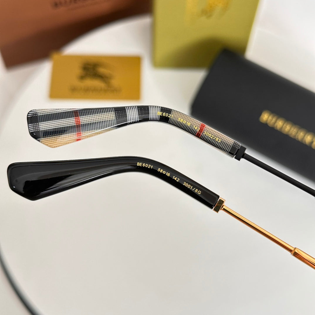 LuxluxHouse Best Quality Glasses Burberry