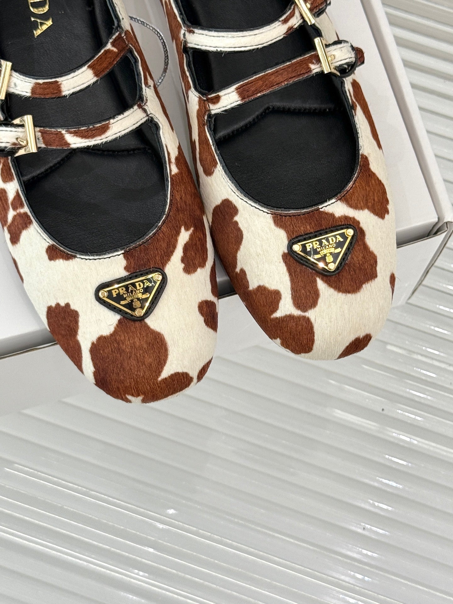 LuxluxHouse Best Quality Women Shoes Prada