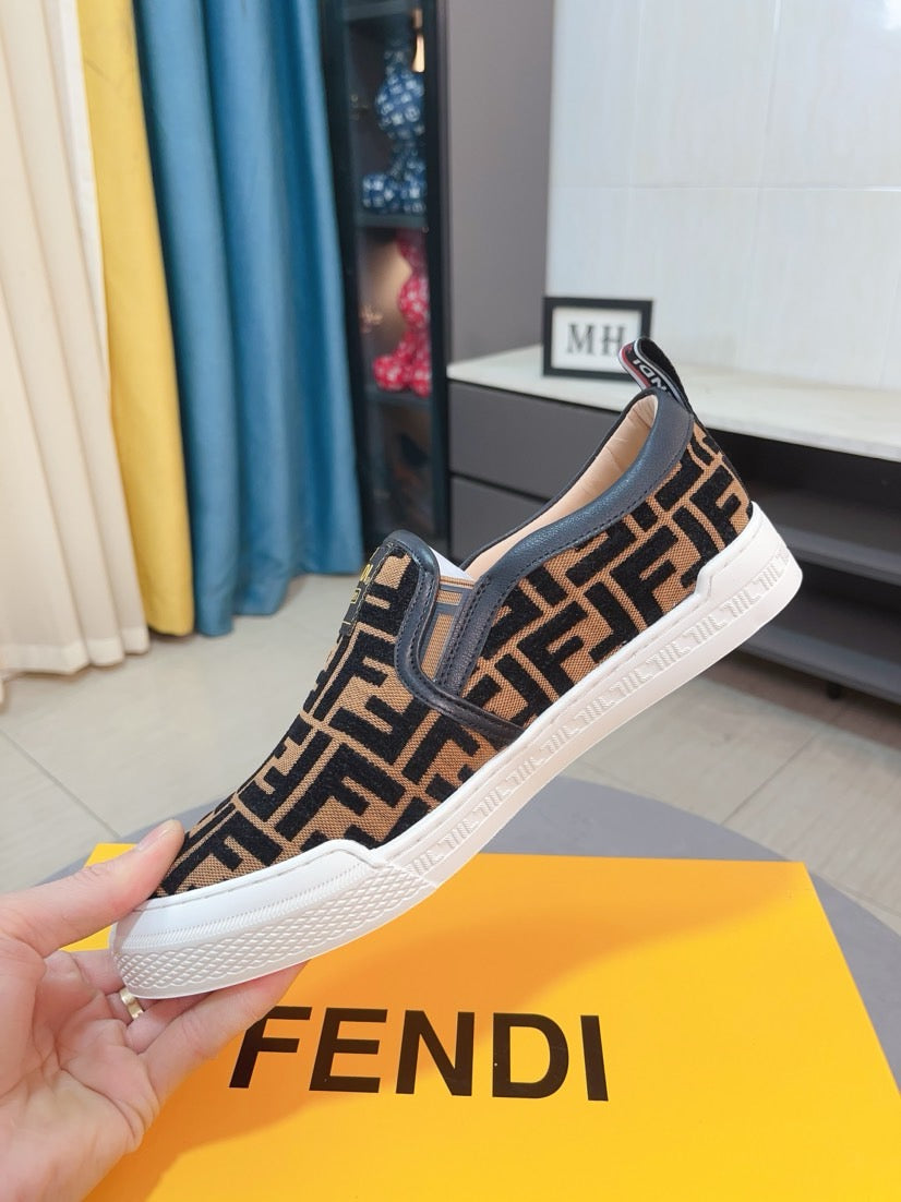 LuxluxHouse Best Quality Shoes Fendi