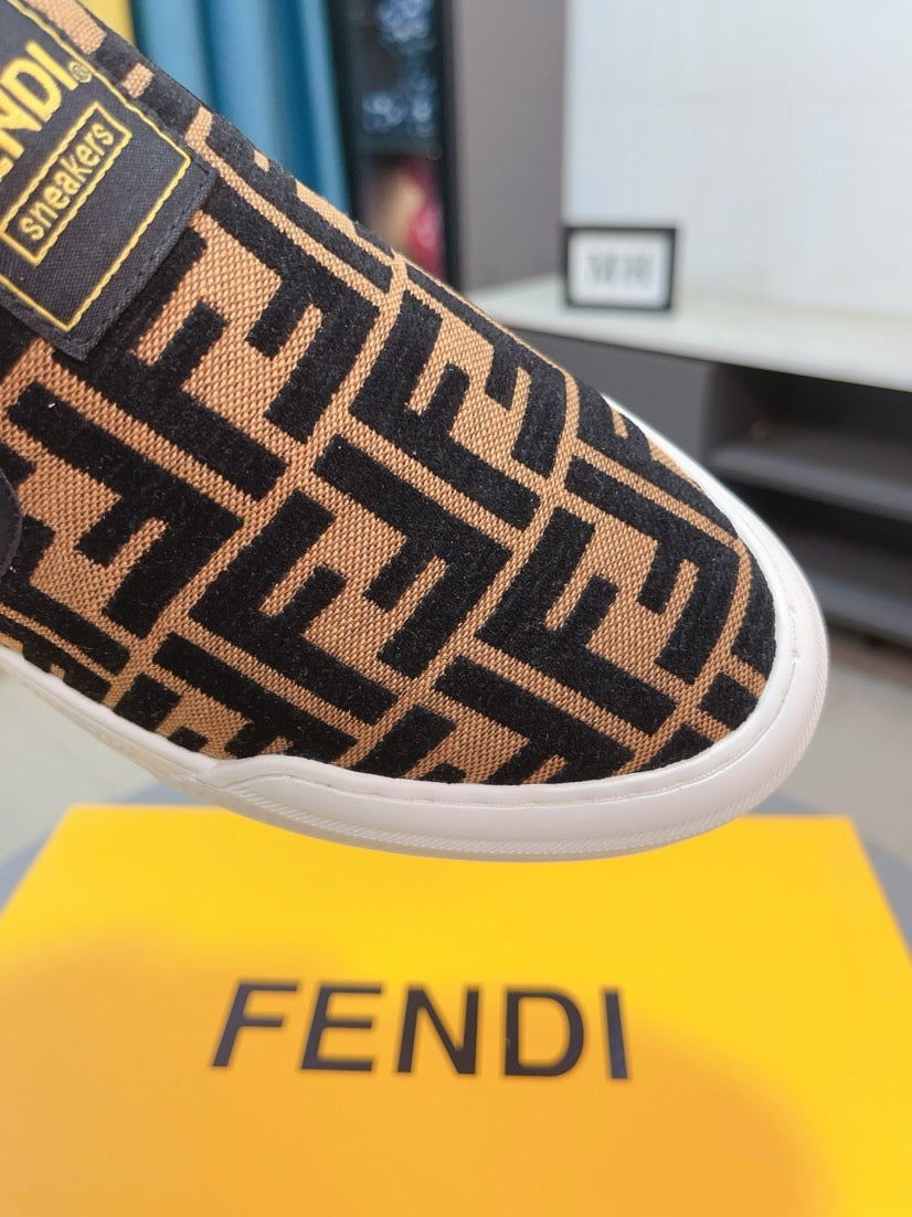 LuxluxHouse Best Quality Shoes Fendi