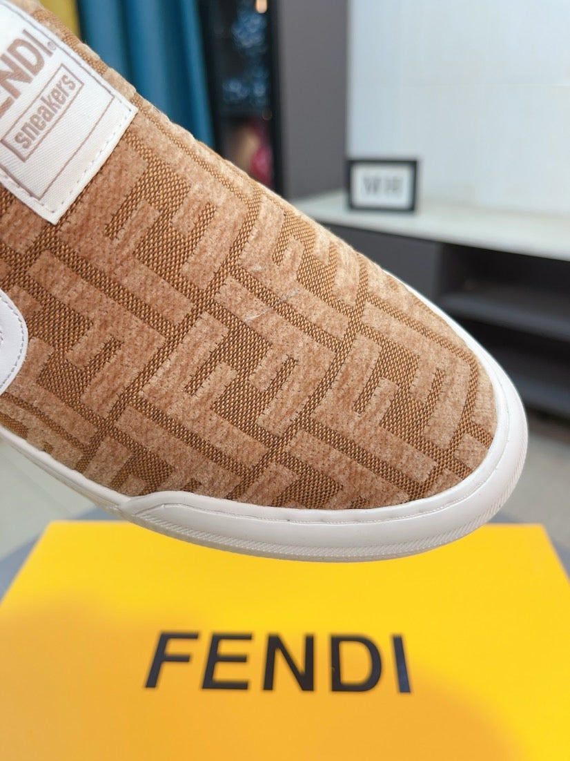 LuxluxHouse Best Quality Shoes Fendi