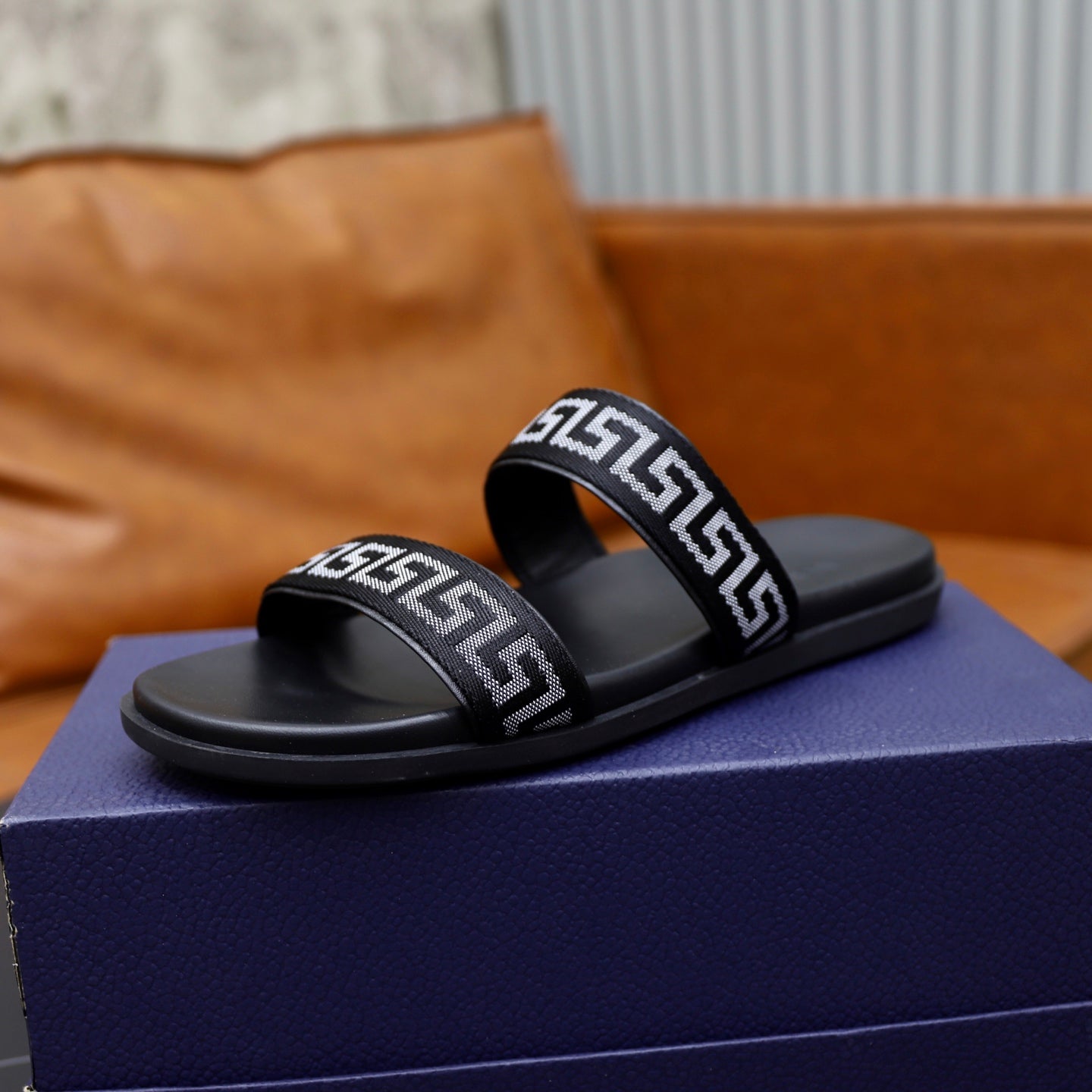 LuxluxHouse Best Quality Sandals Versace
