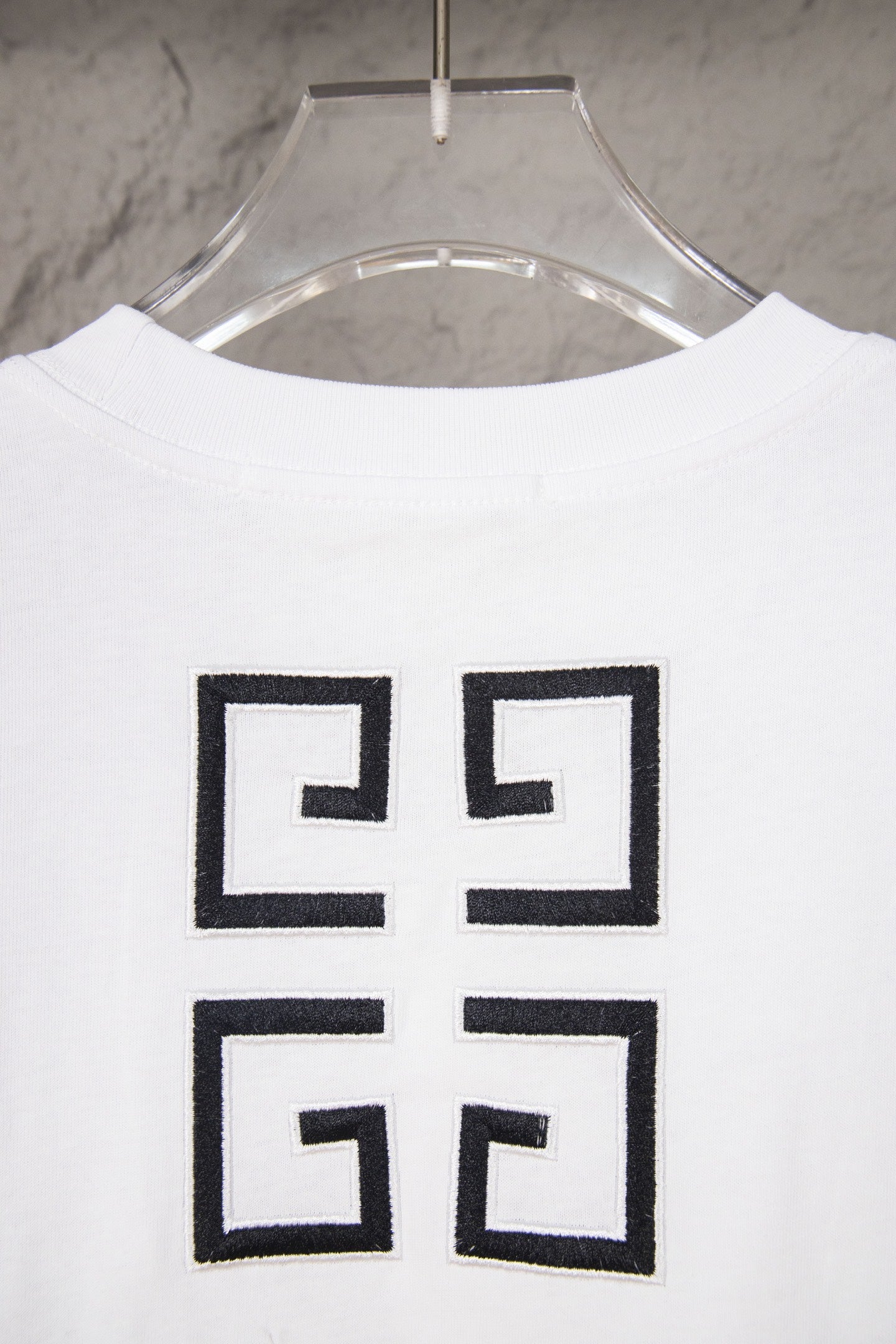 LuxluxHouse Best Quality Clothes Givenchy T-shirt