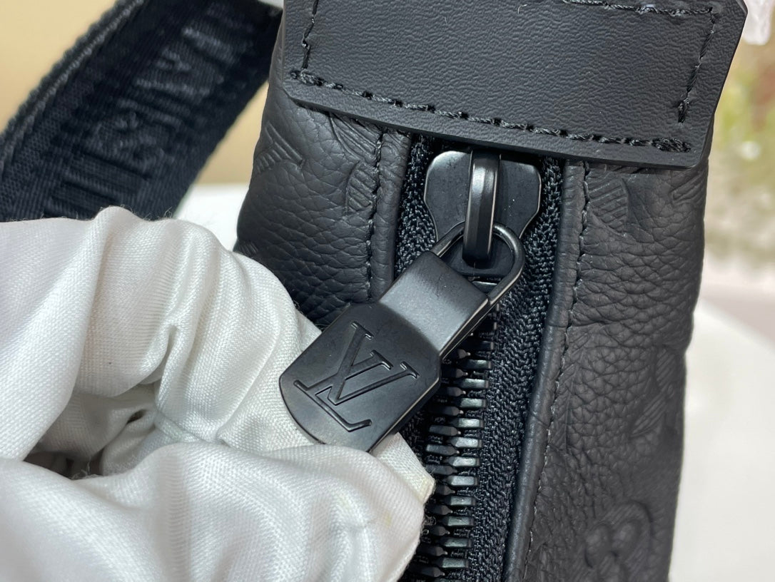 LuxluxHouse Best Quality Bags Louis Vuitton Men