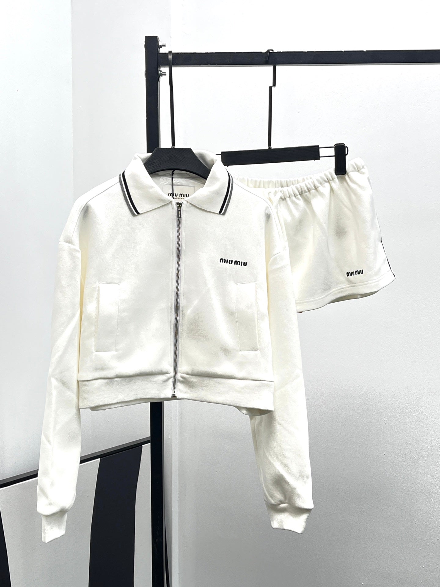 LuxluxHouse Best Quality Clothes Miu Miu