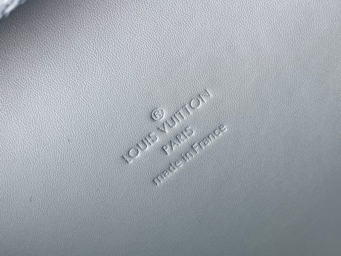 LuxluxHouse Best Quality Bags Louis Vuitton Women Men