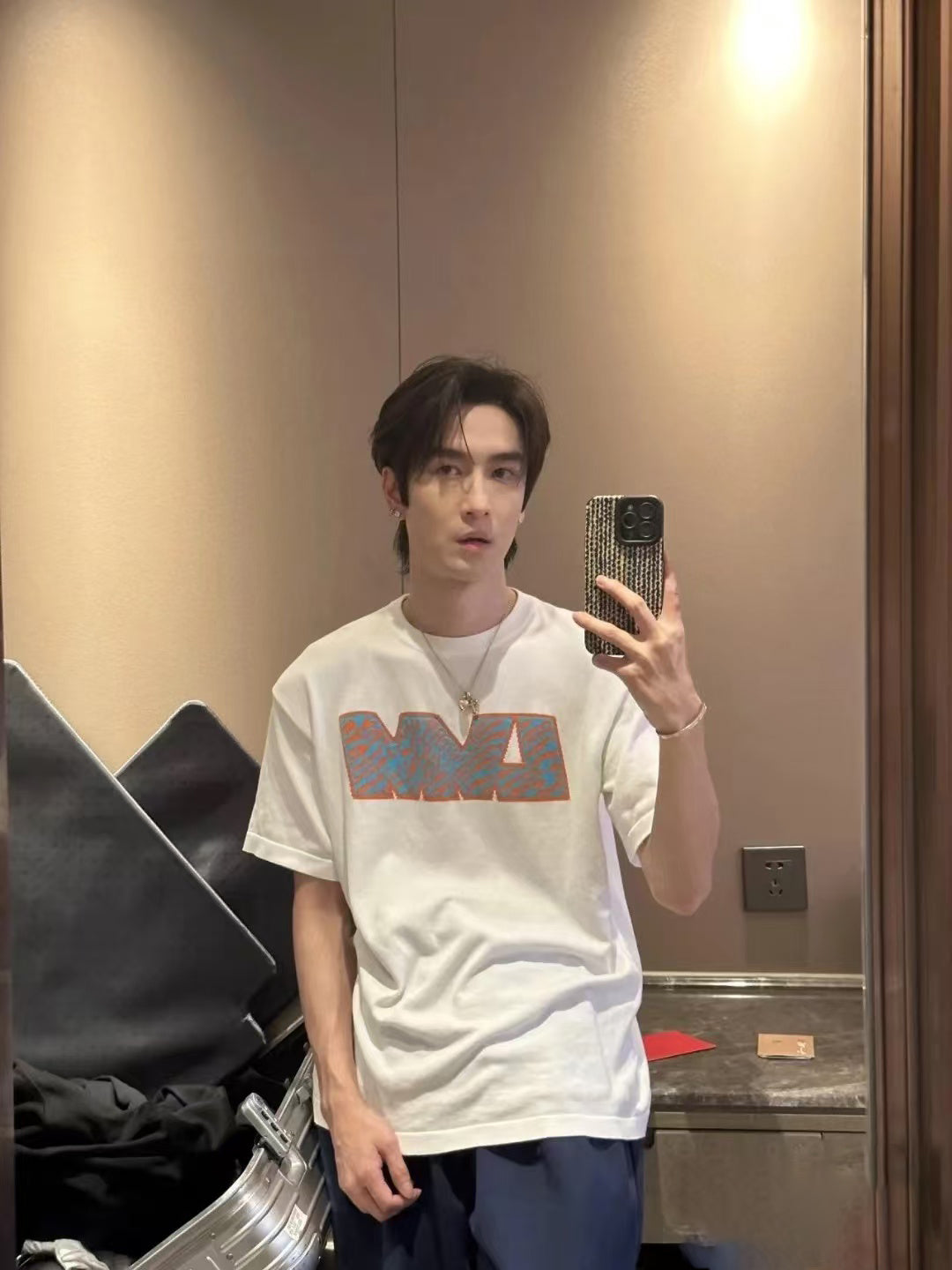 LuxluxHouse Best Quality Clothes T-shirt Louis Vuitton